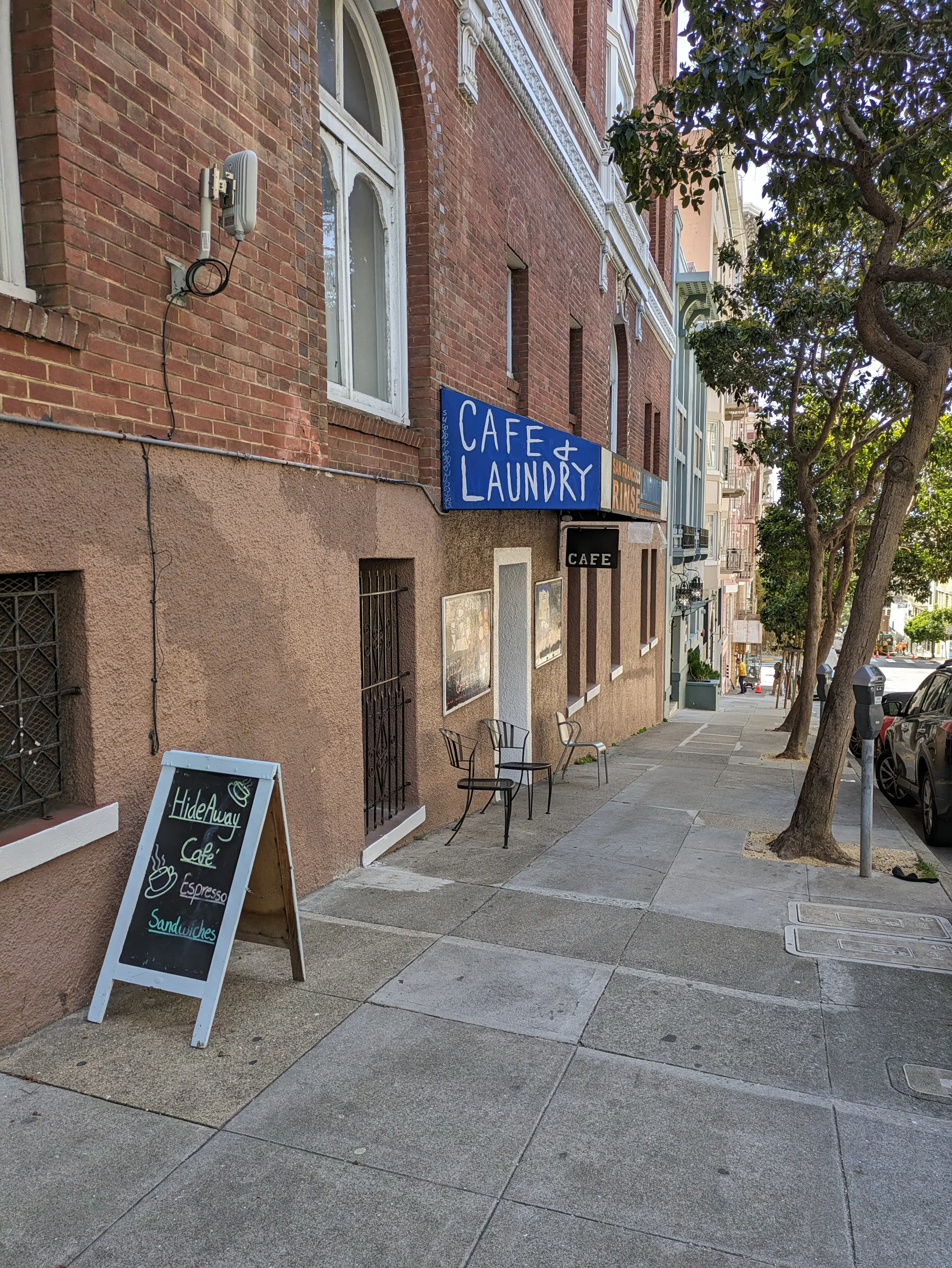 SF Laundromat thumbnail 9