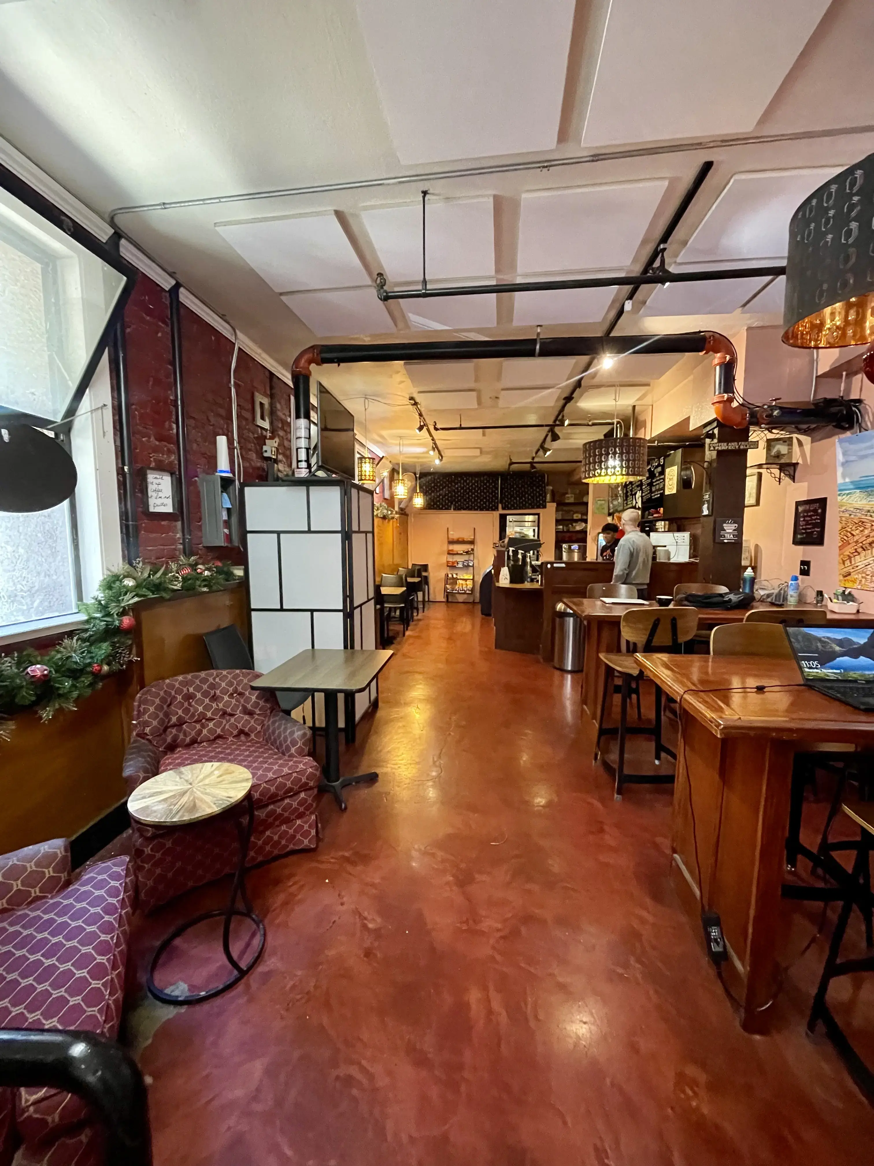 SF Laundromat thumbnail 6