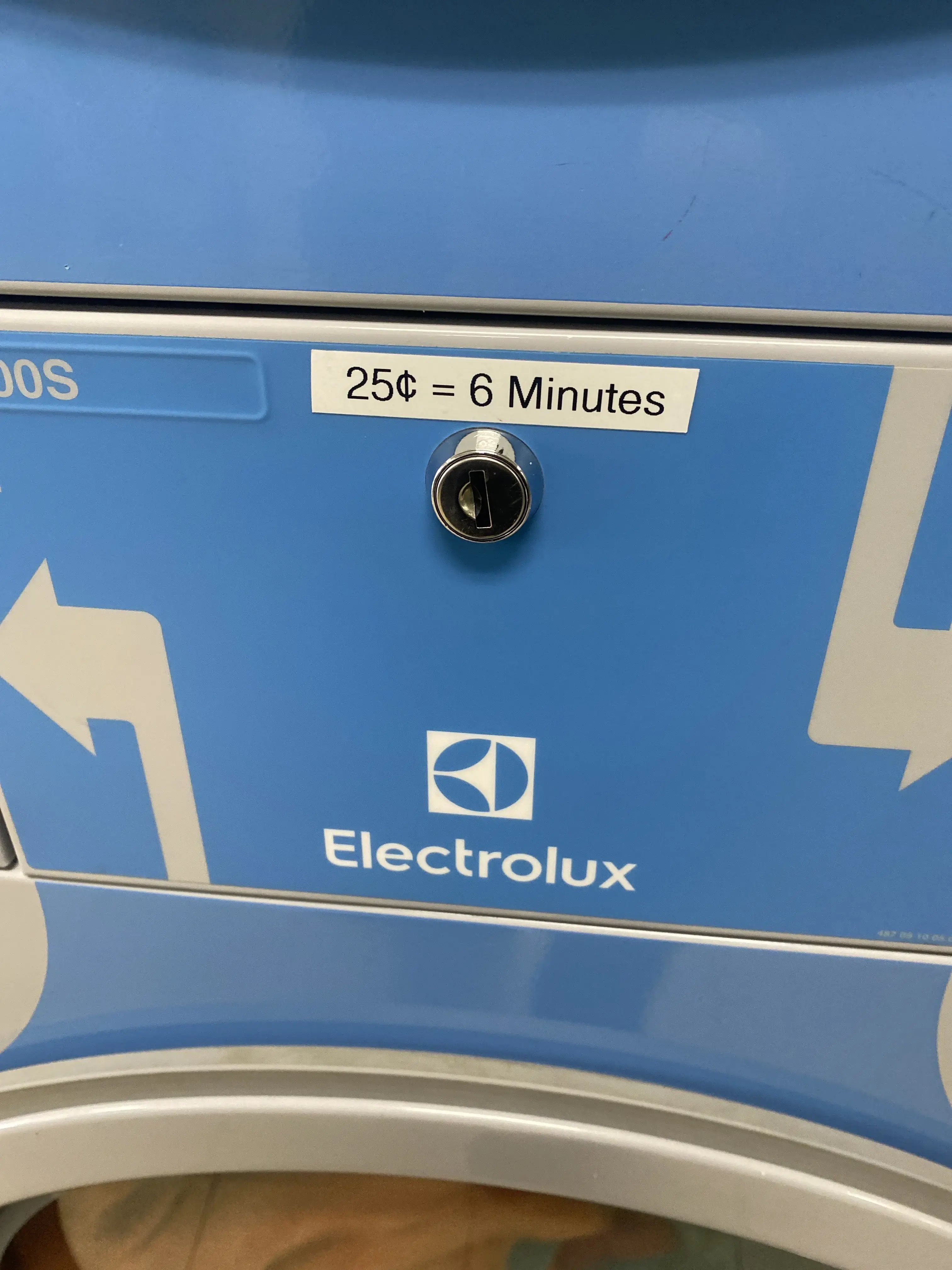 Shamrock Coin Laundry thumbnail 20