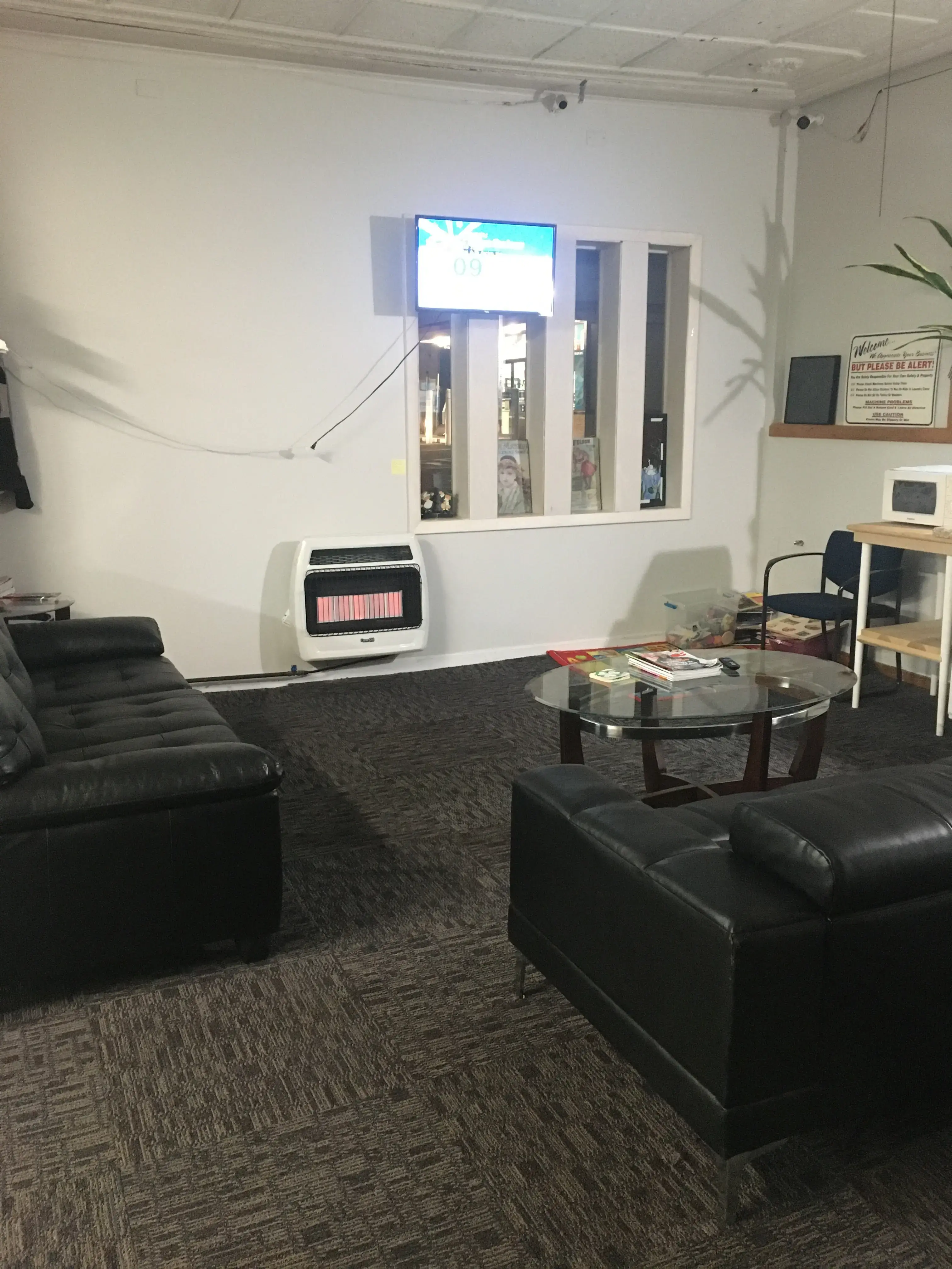 Shamrock Laundry Service thumbnail 6