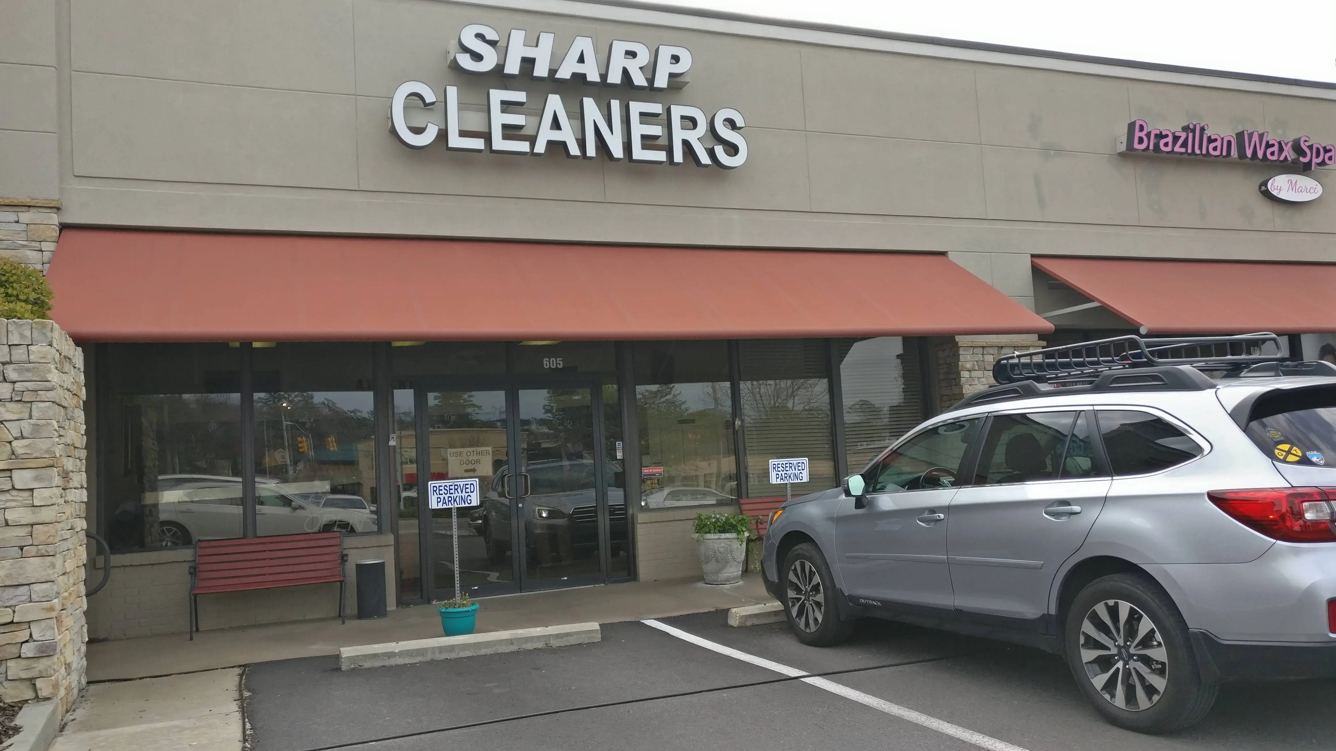 Sharp Cleaners - Image 2