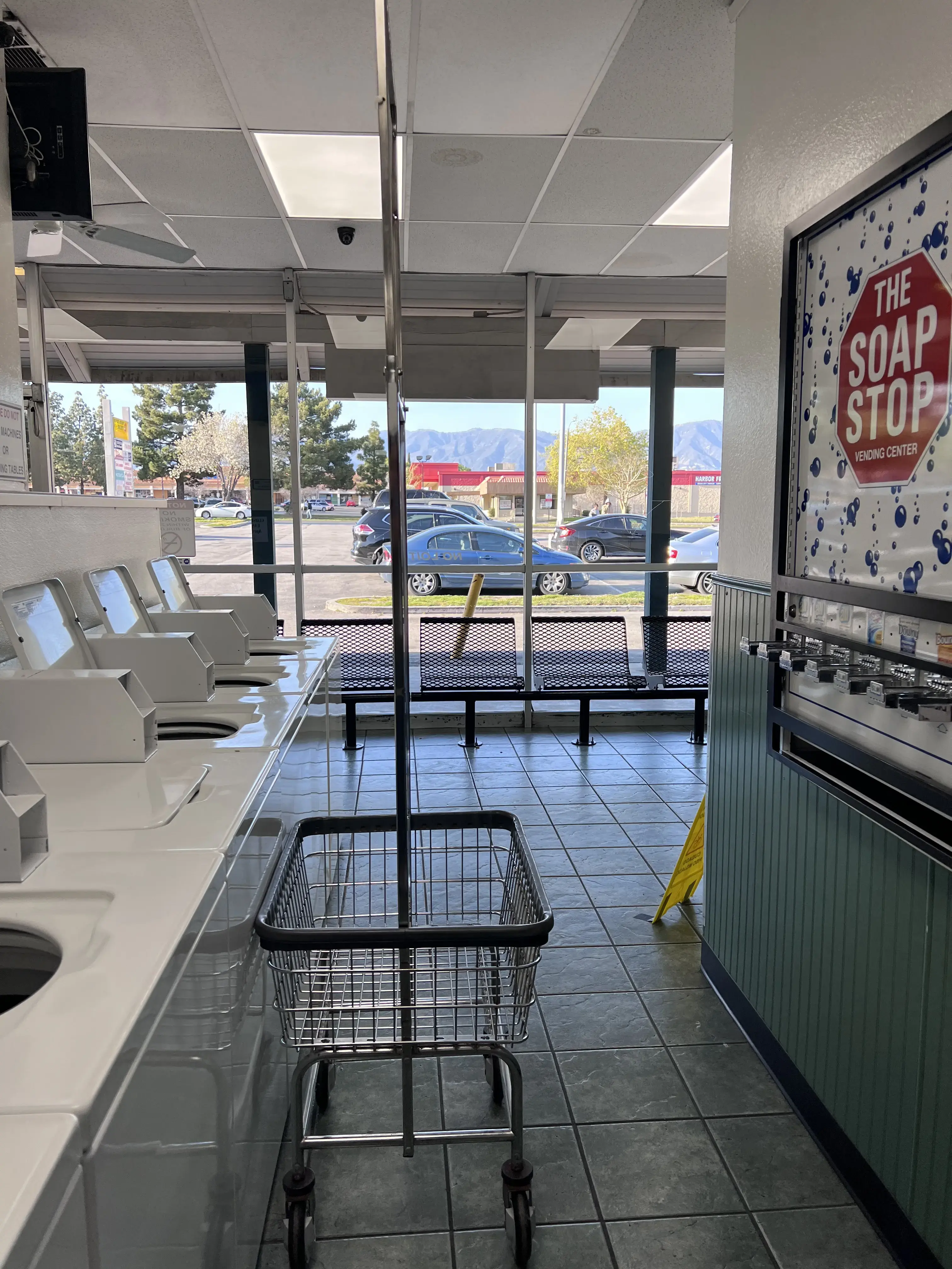 Shasta Coin Laundry - Image 11