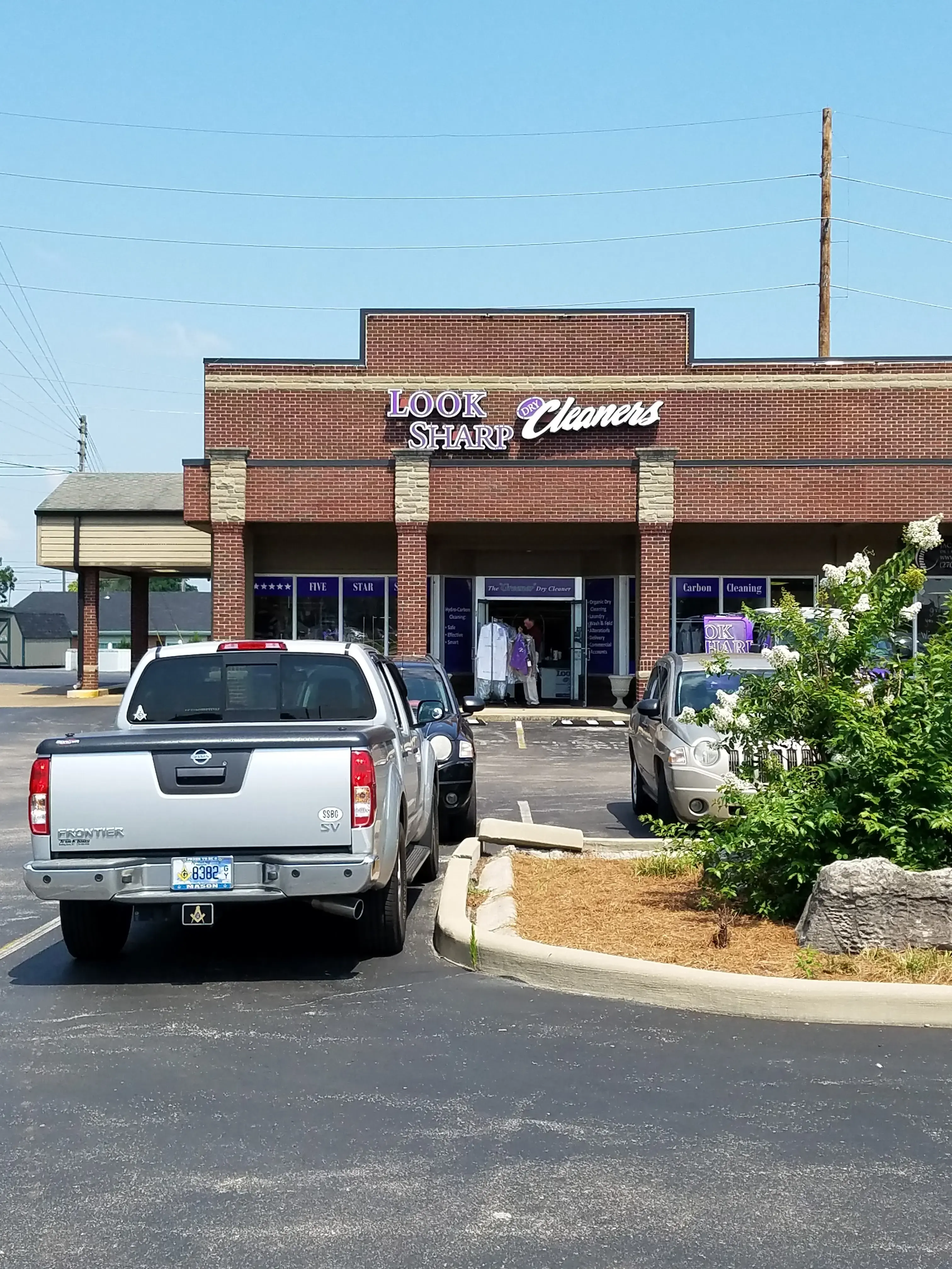 Sheldon's Look Sharp Dry Cleaners - Image 5