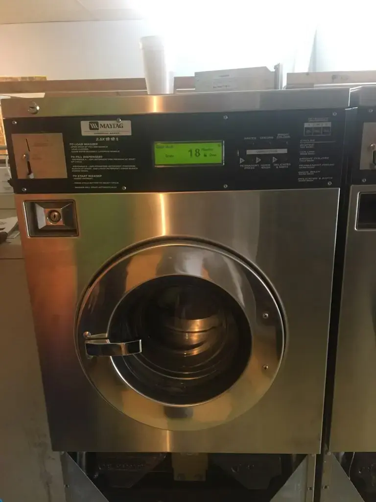 Shell Knob Laundromat - Image 2