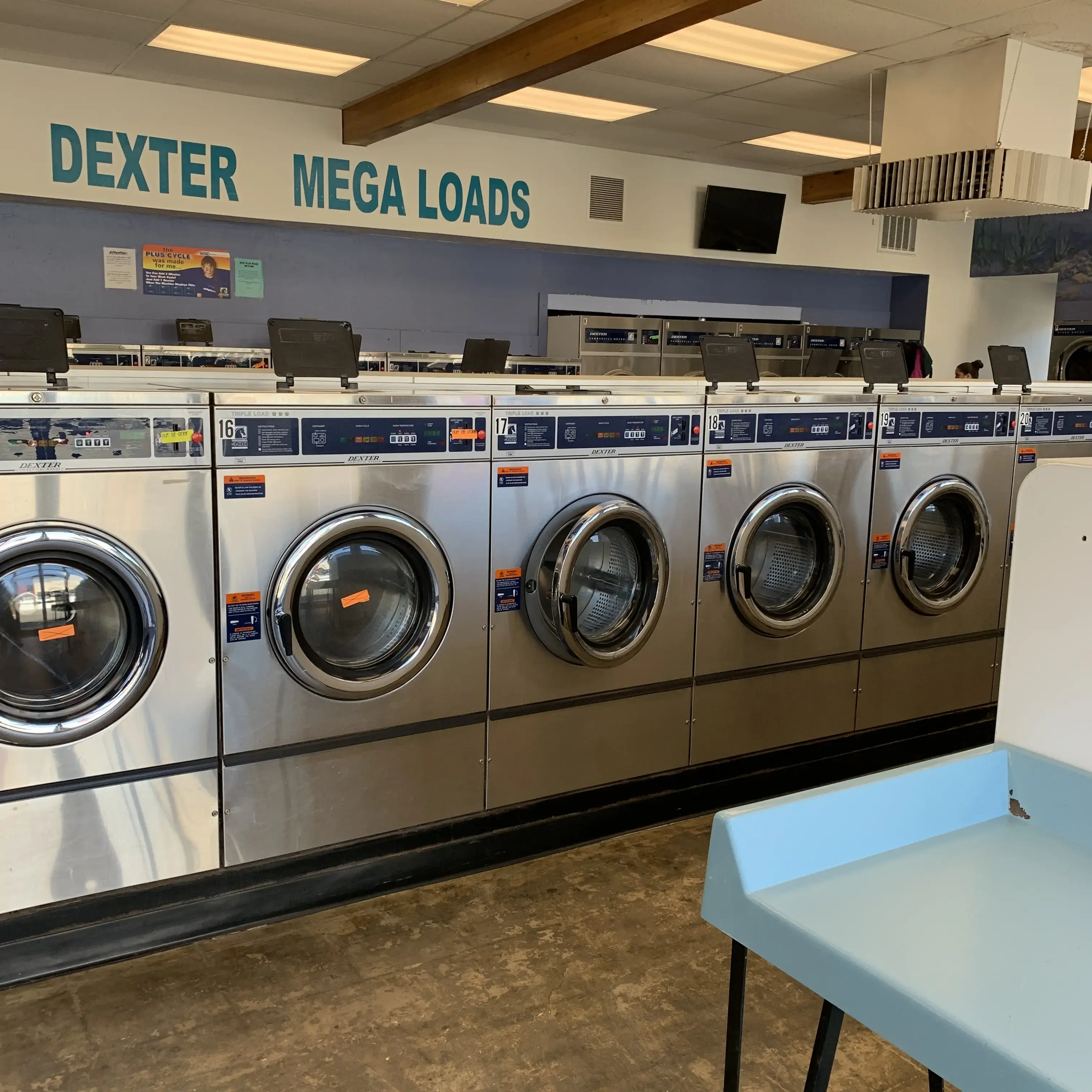 Shelton Laundry thumbnail 16