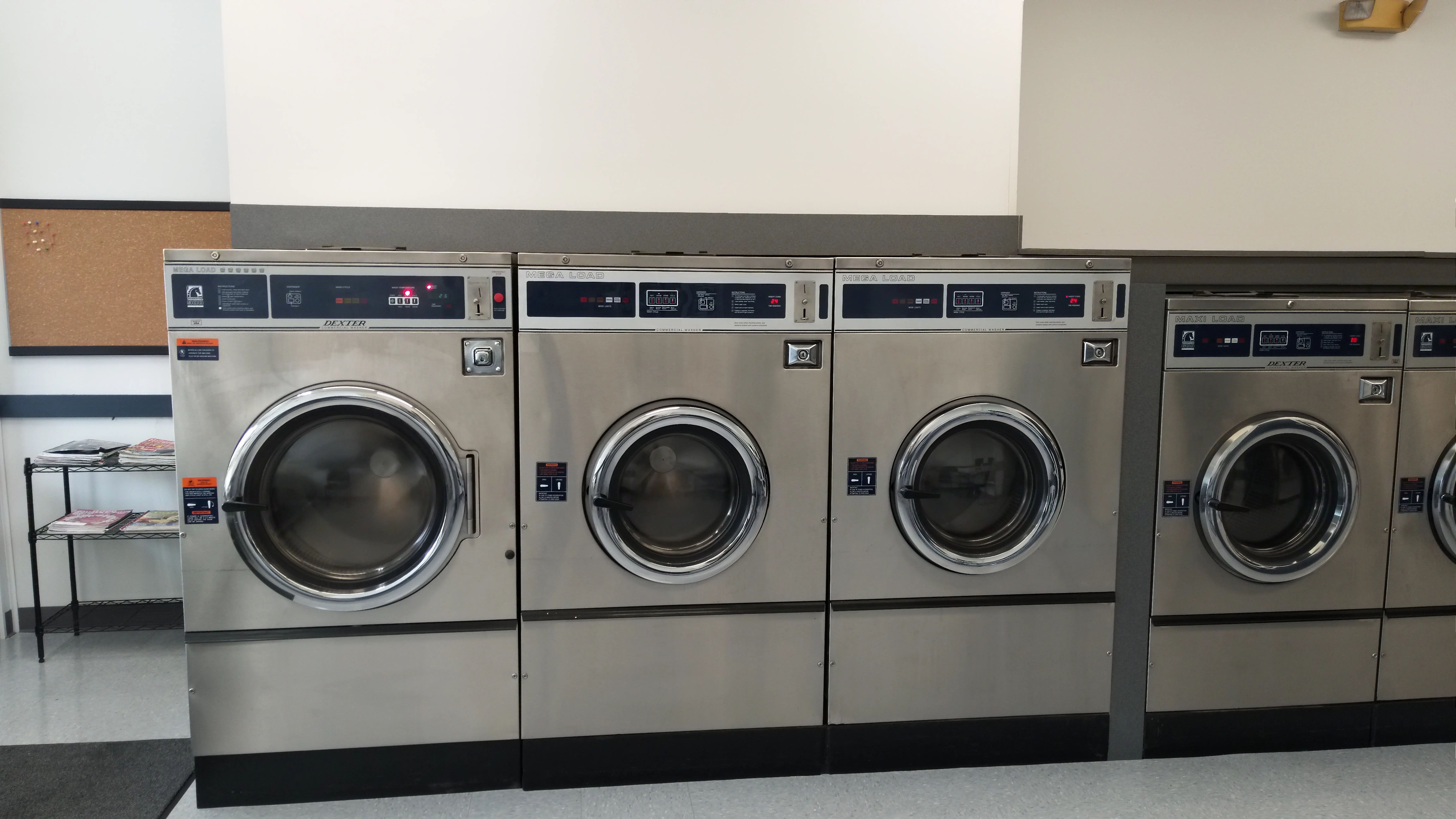 Sheridan Plaza Laundromat thumbnail 6