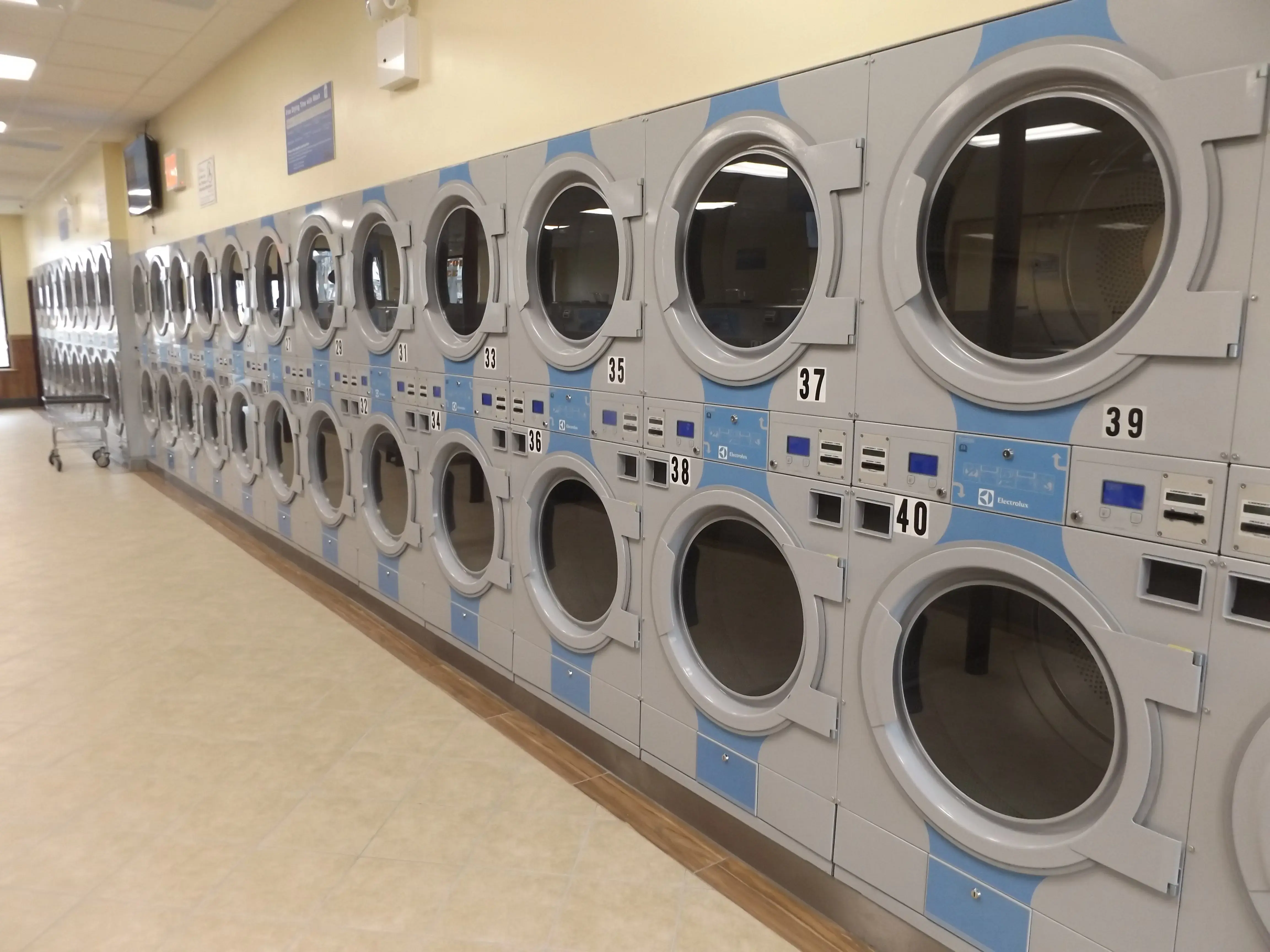 Shine Laundromat location