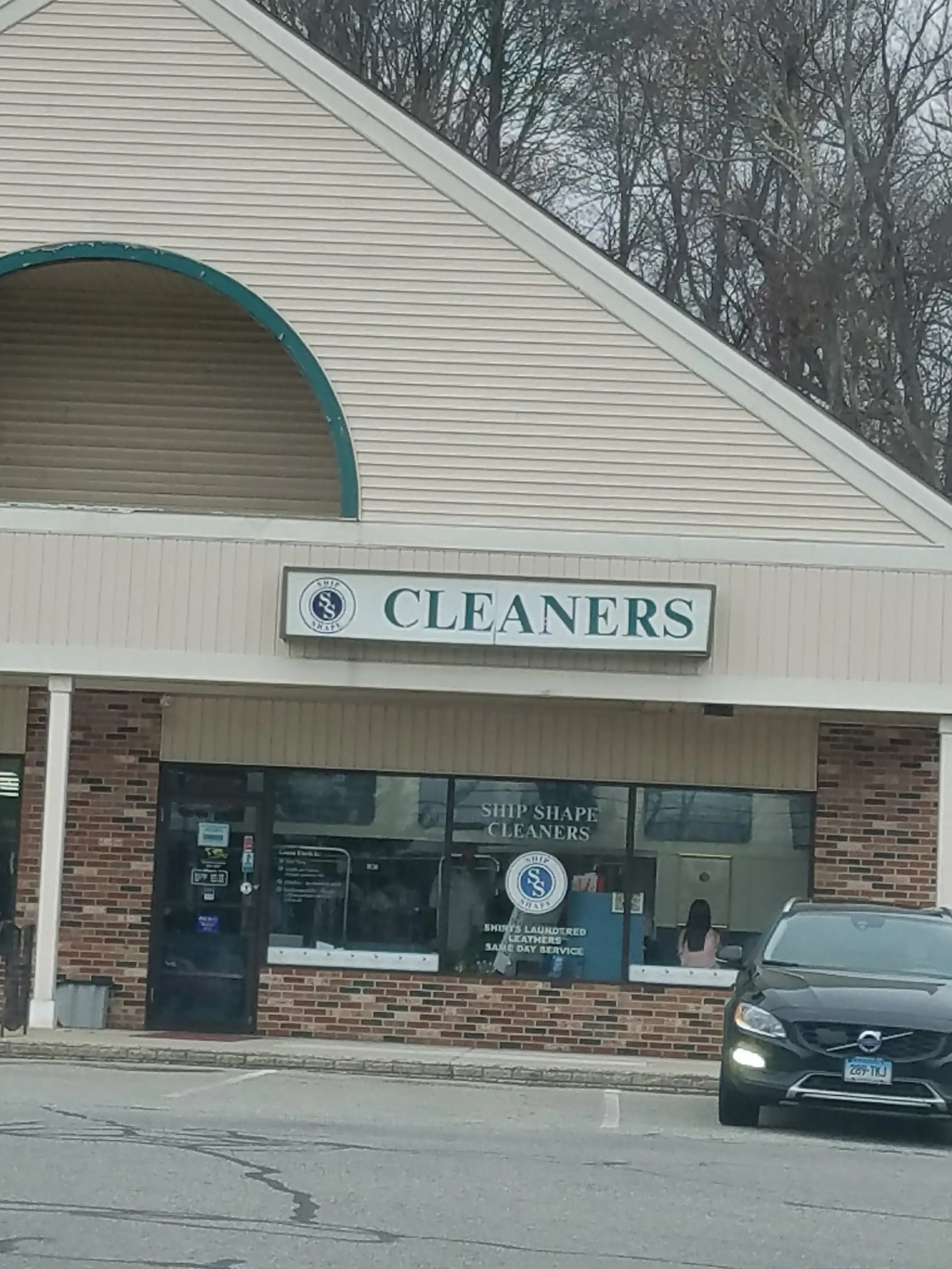 Ship Shape Cleaners thumbnail 4