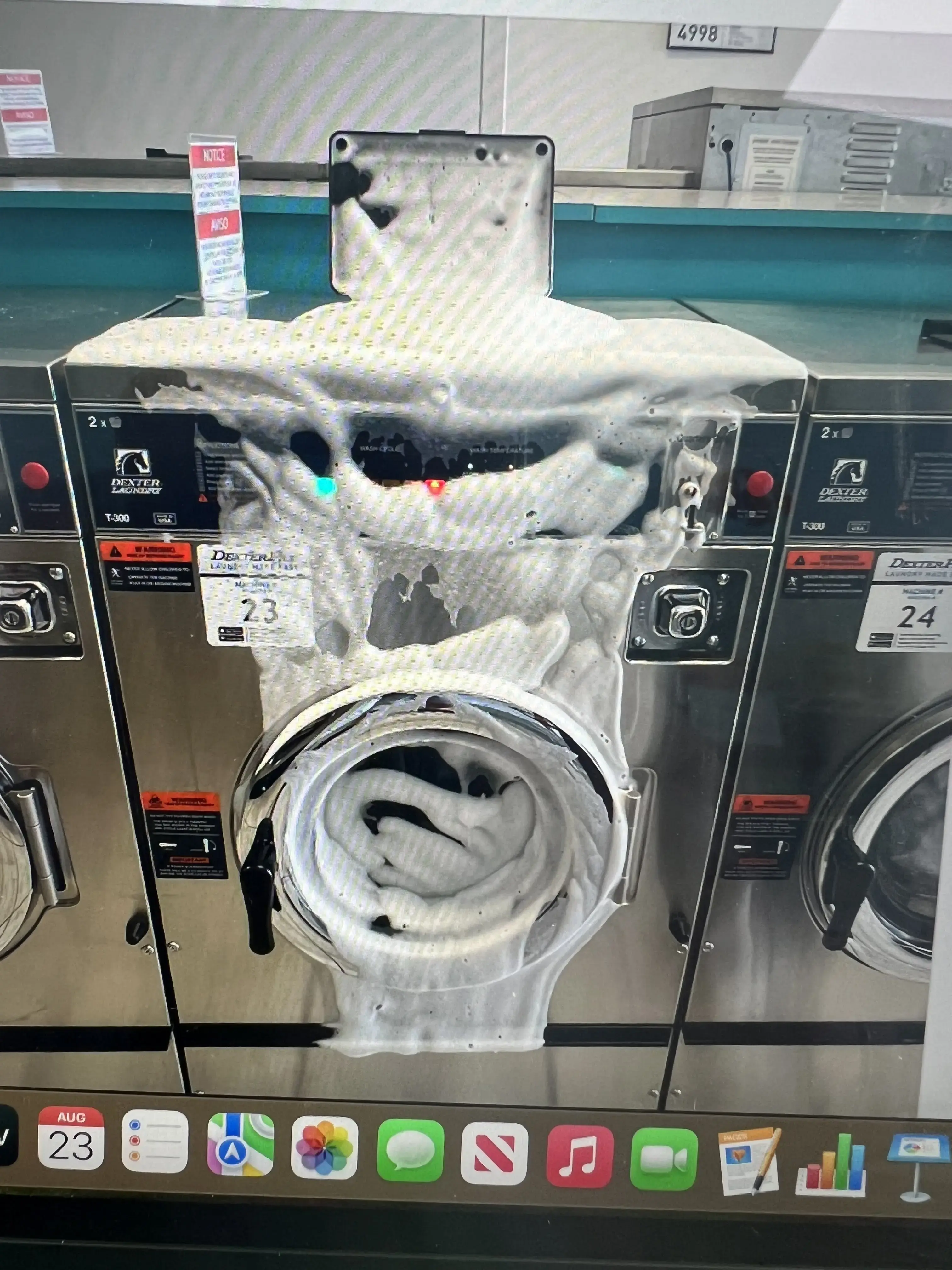 Ship Shape Laundromat thumbnail 14