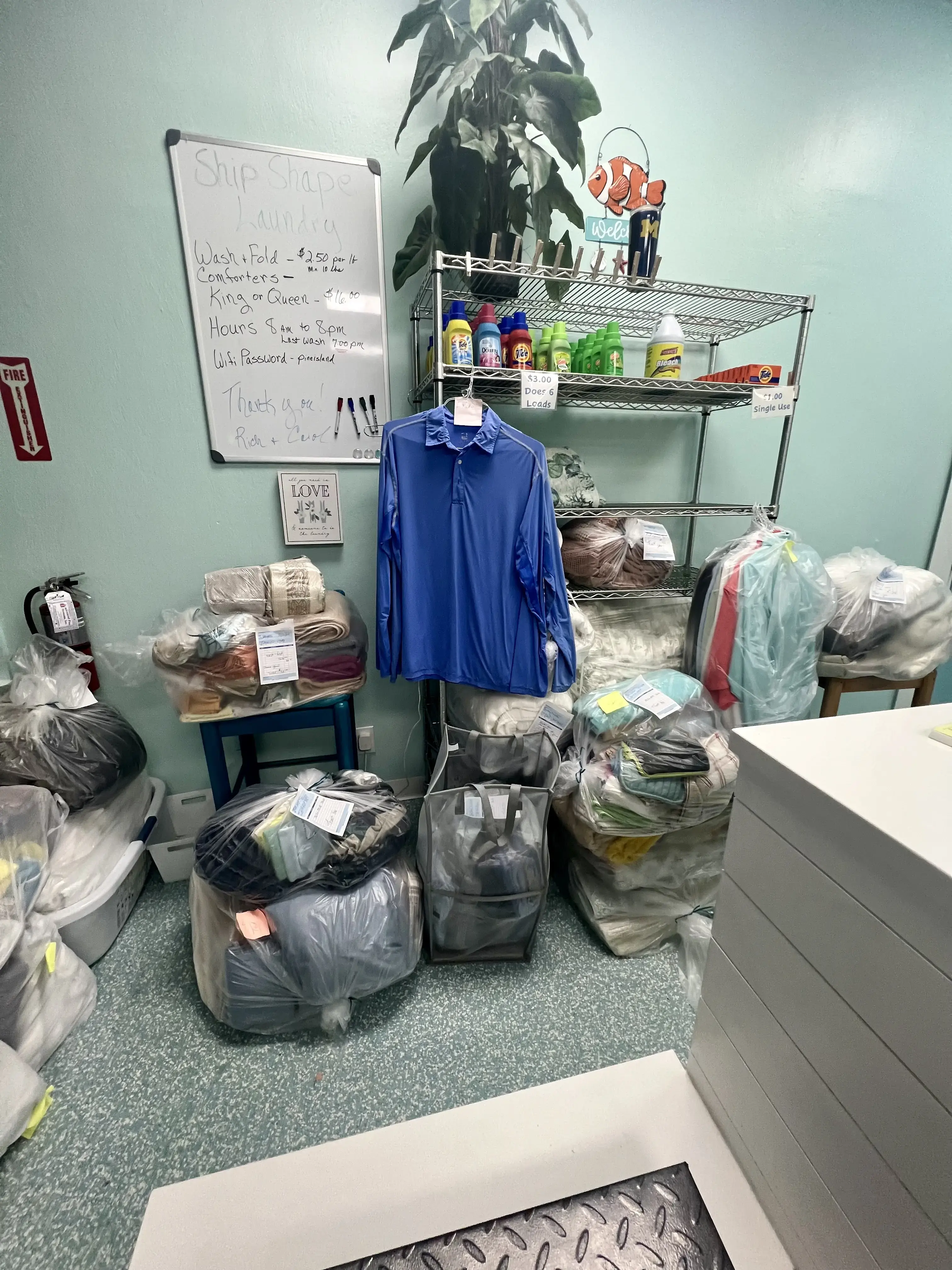 Ship Shape Laundromat - Image 18