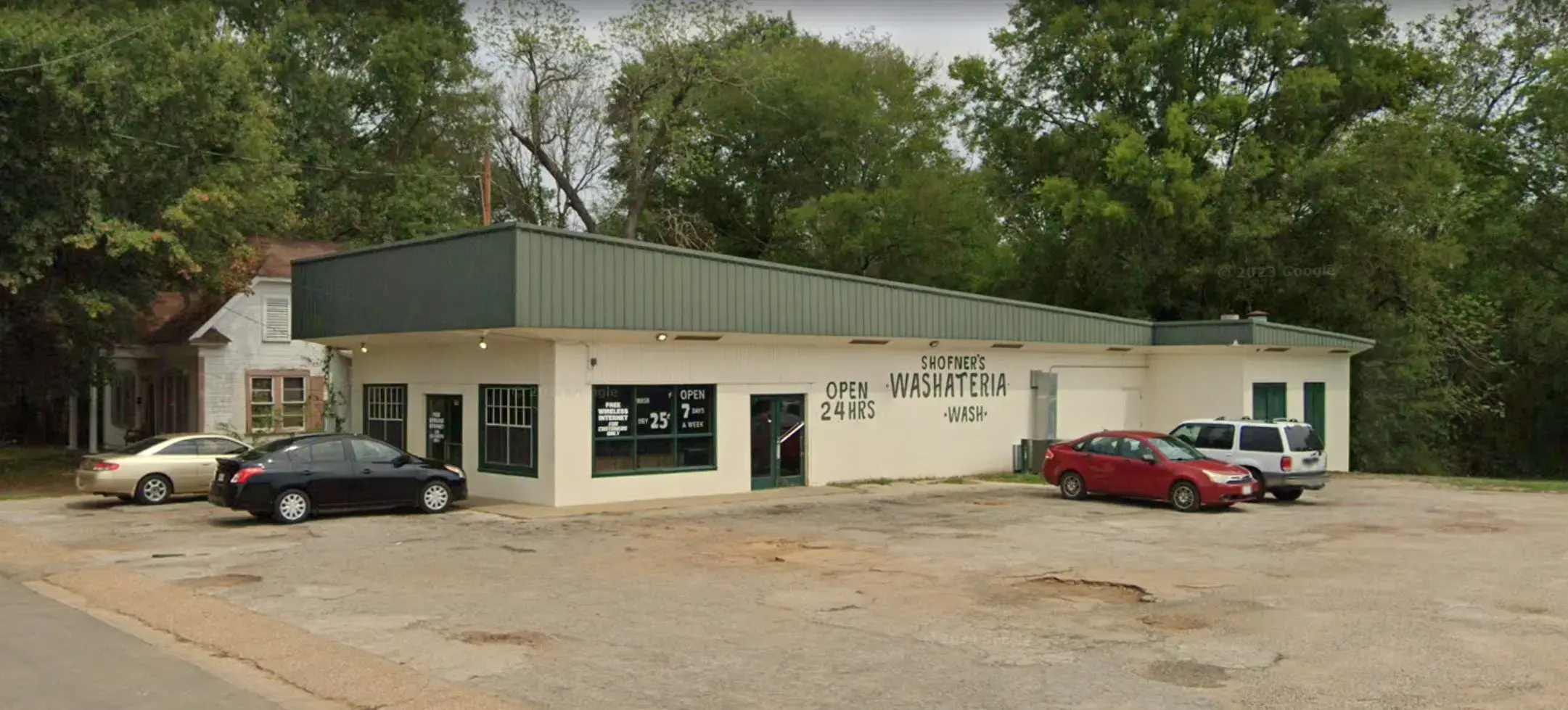 Shofner's Spin City Coin Laundry - Image 1