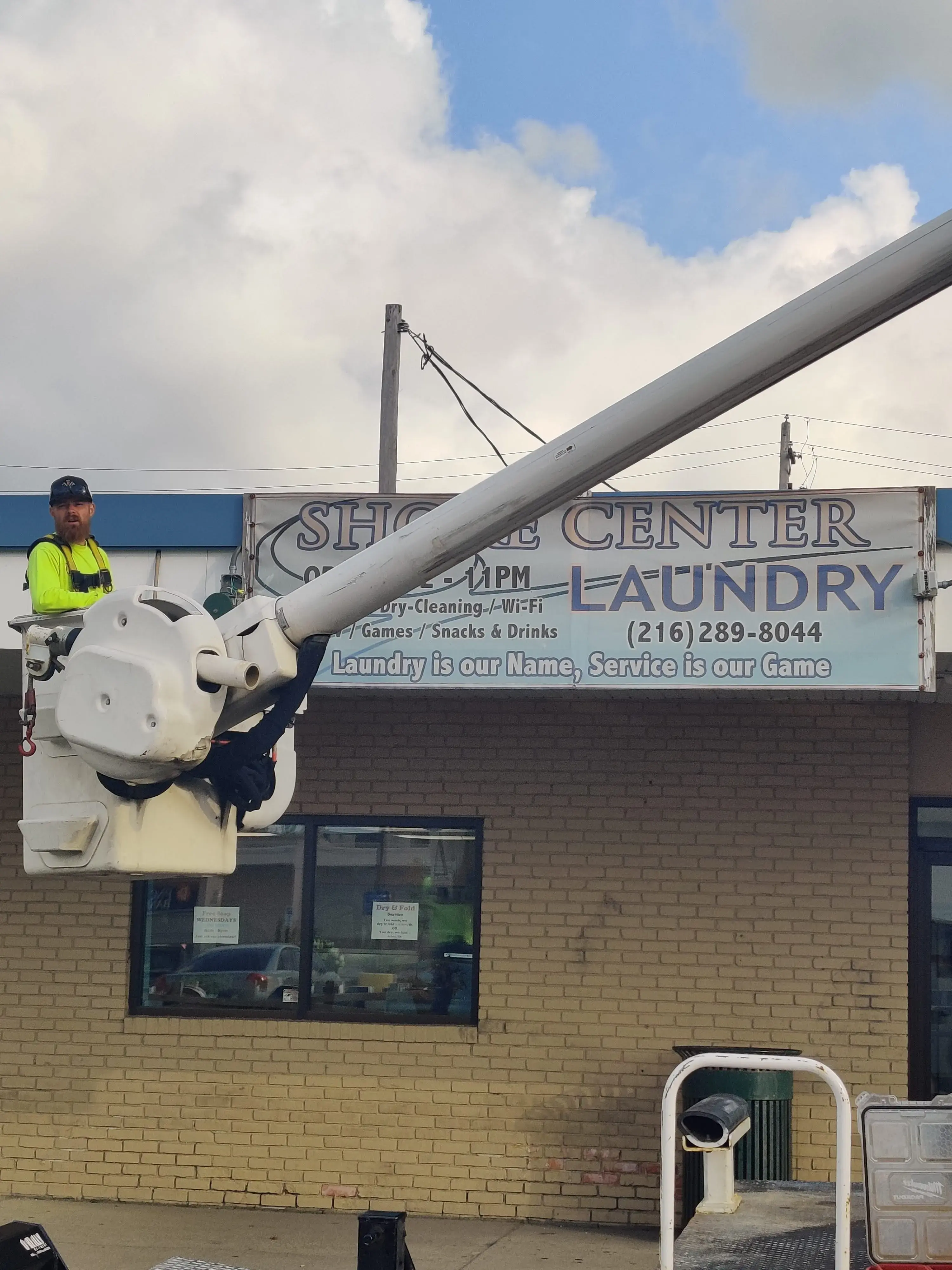 Shore Center Laundry thumbnail 6