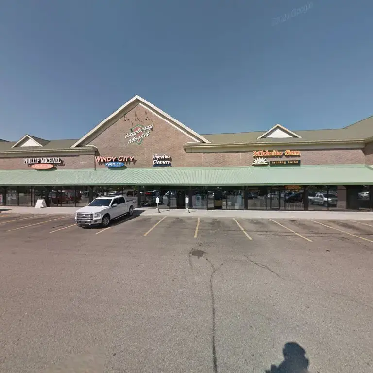 Shoreline Dry Cleaners - Image 6