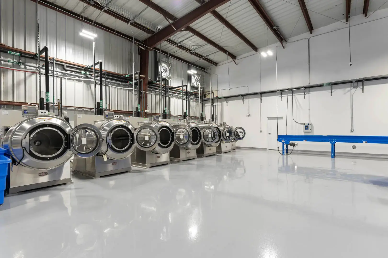 Shoreline Laundry Destin thumbnail 6