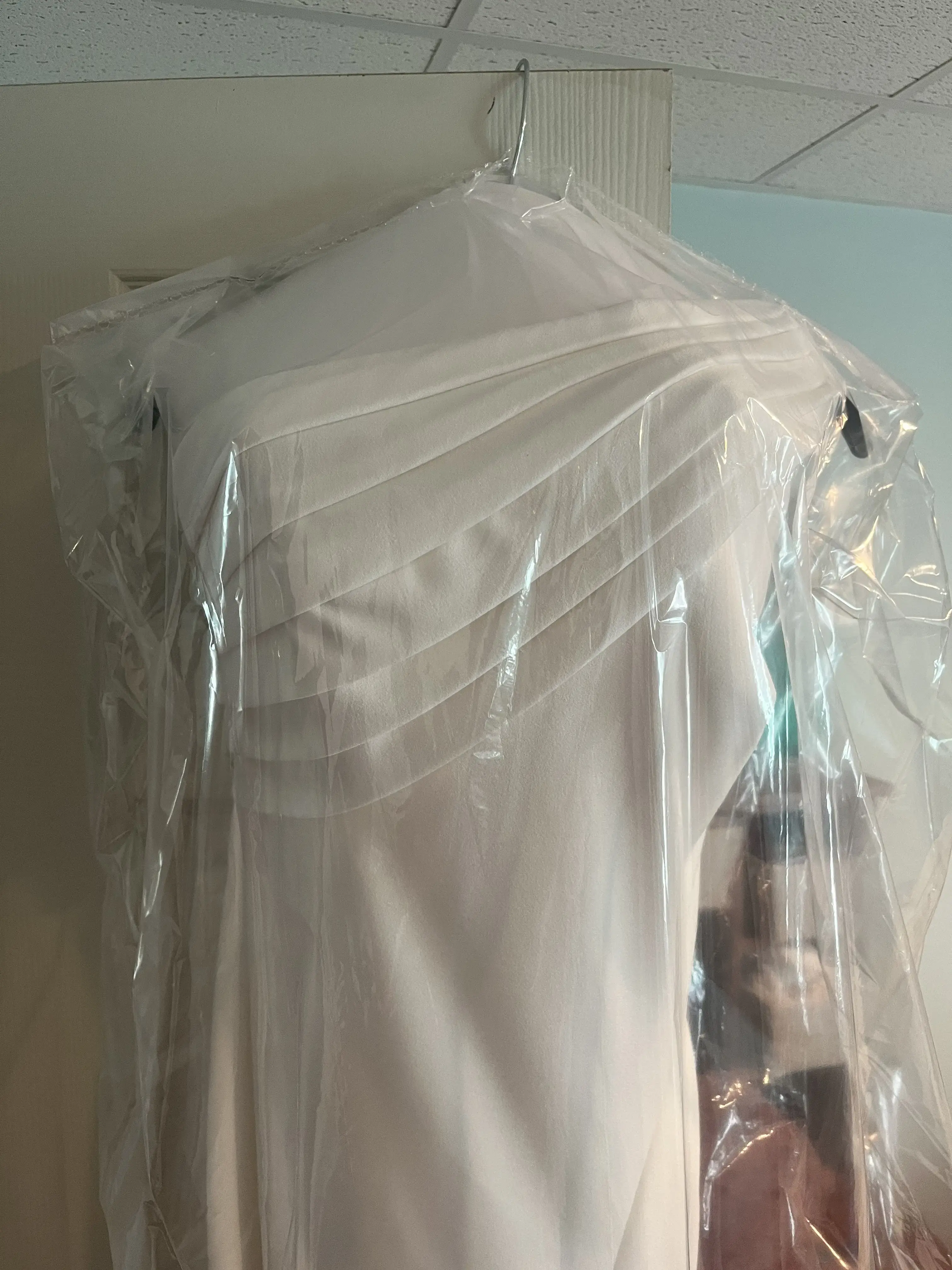Shores Fine Dry Cleaning - Image 6