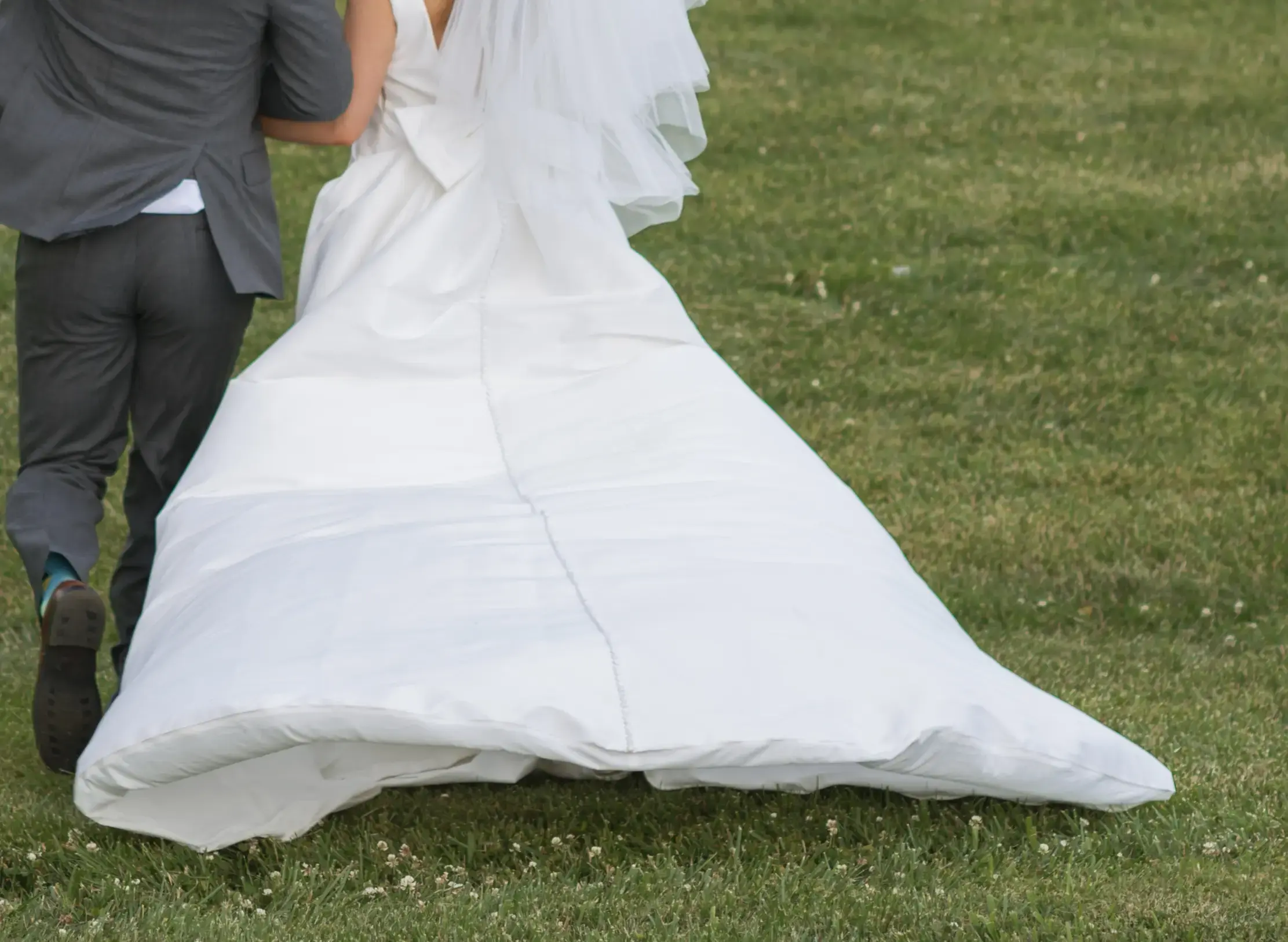 Shores Fine Dry Cleaning - Image 4