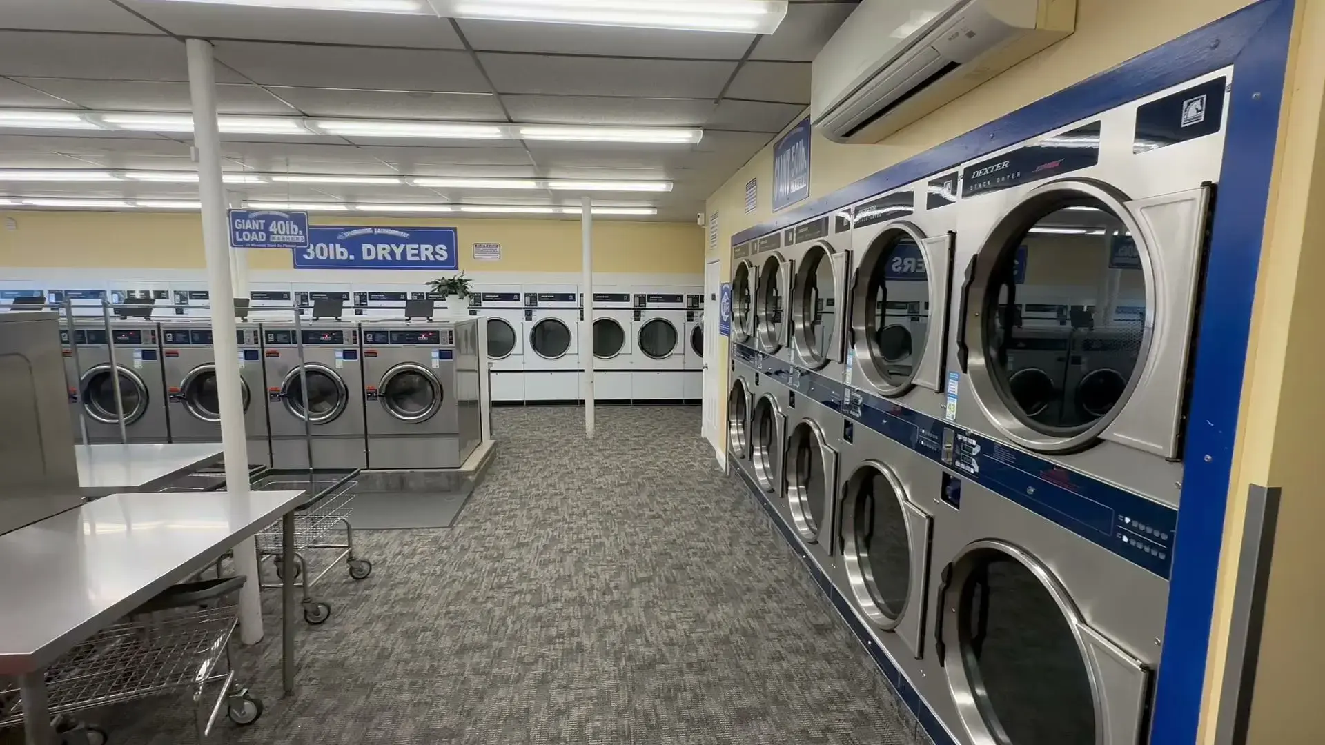 Shoreside Laundromat thumbnail 2