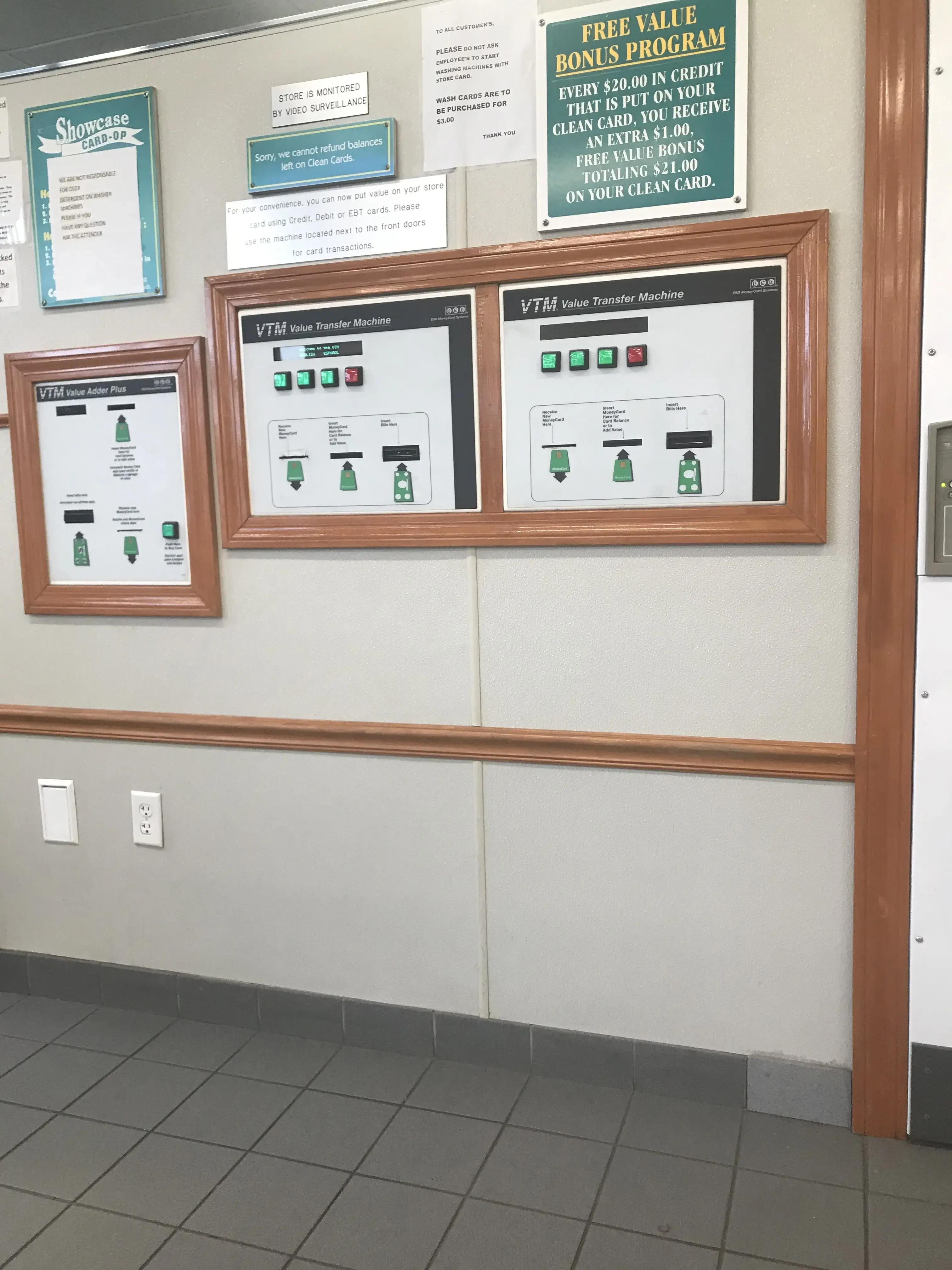 Showcase Laundromat thumbnail 15