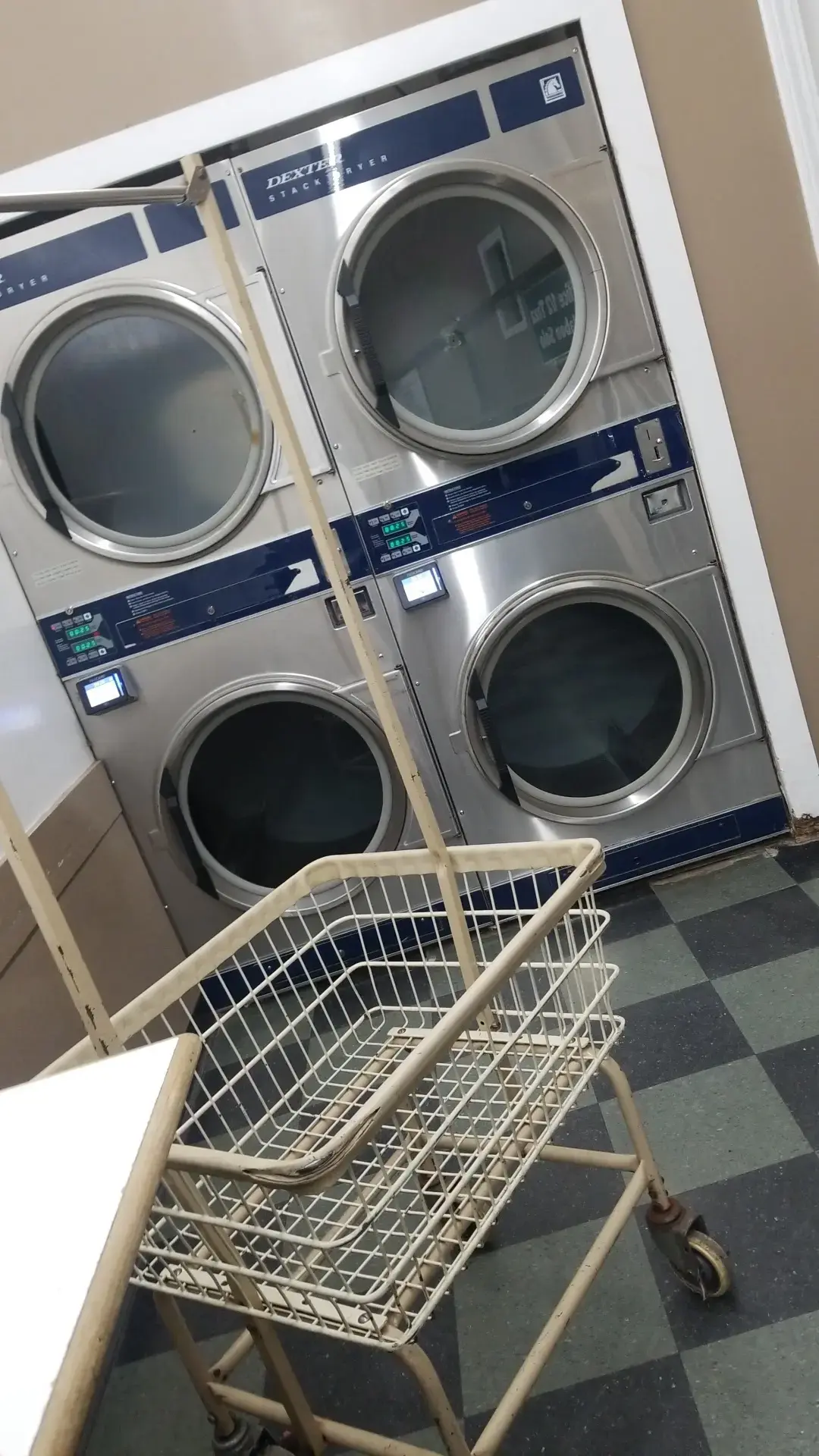 Sierra Coin Laundry thumbnail 3