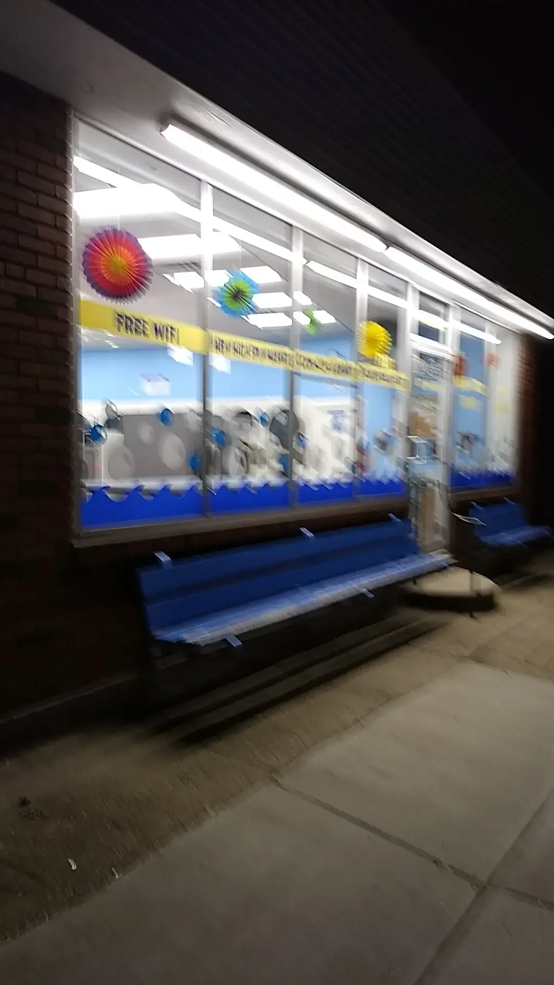 Silver Clean Laundromat thumbnail 18