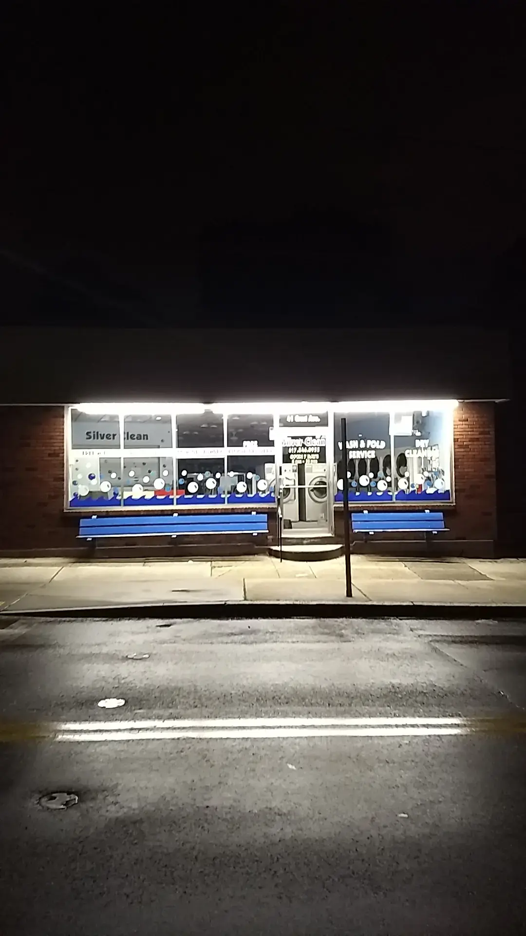 Silver Clean Laundromat - Image 8