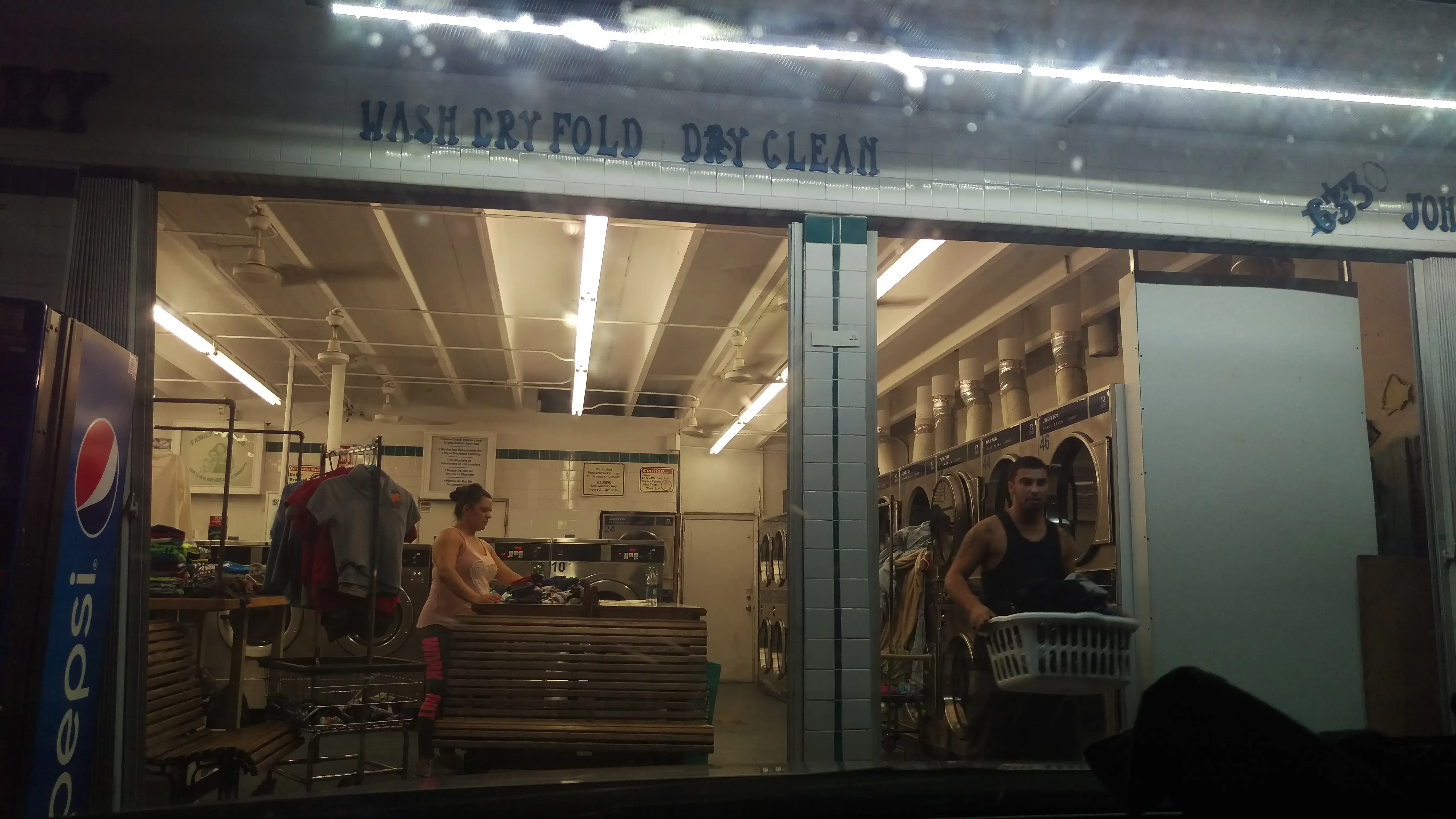 Silver Coin Laundromat thumbnail 10