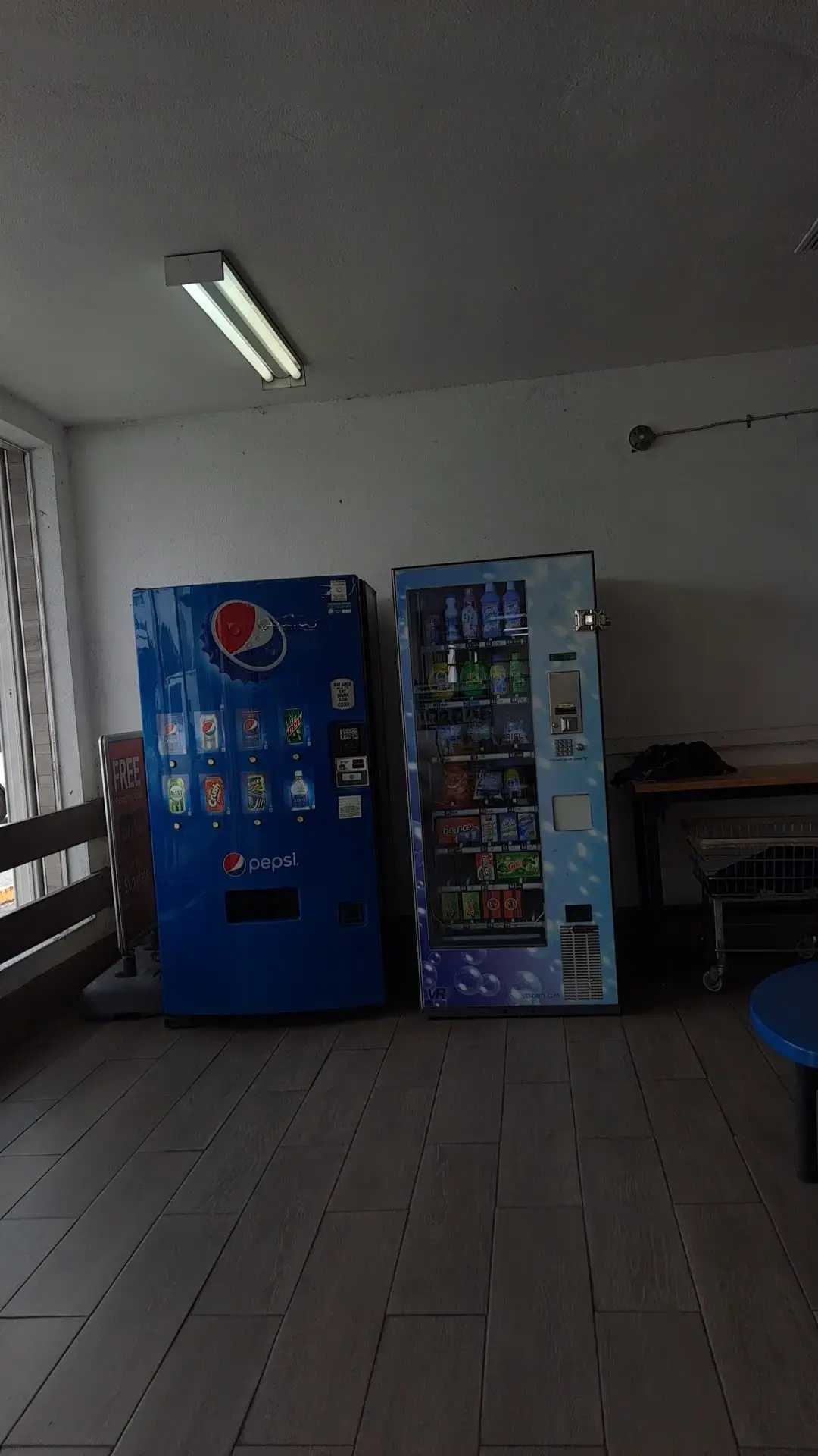 Silver Coin Laundromat thumbnail 14