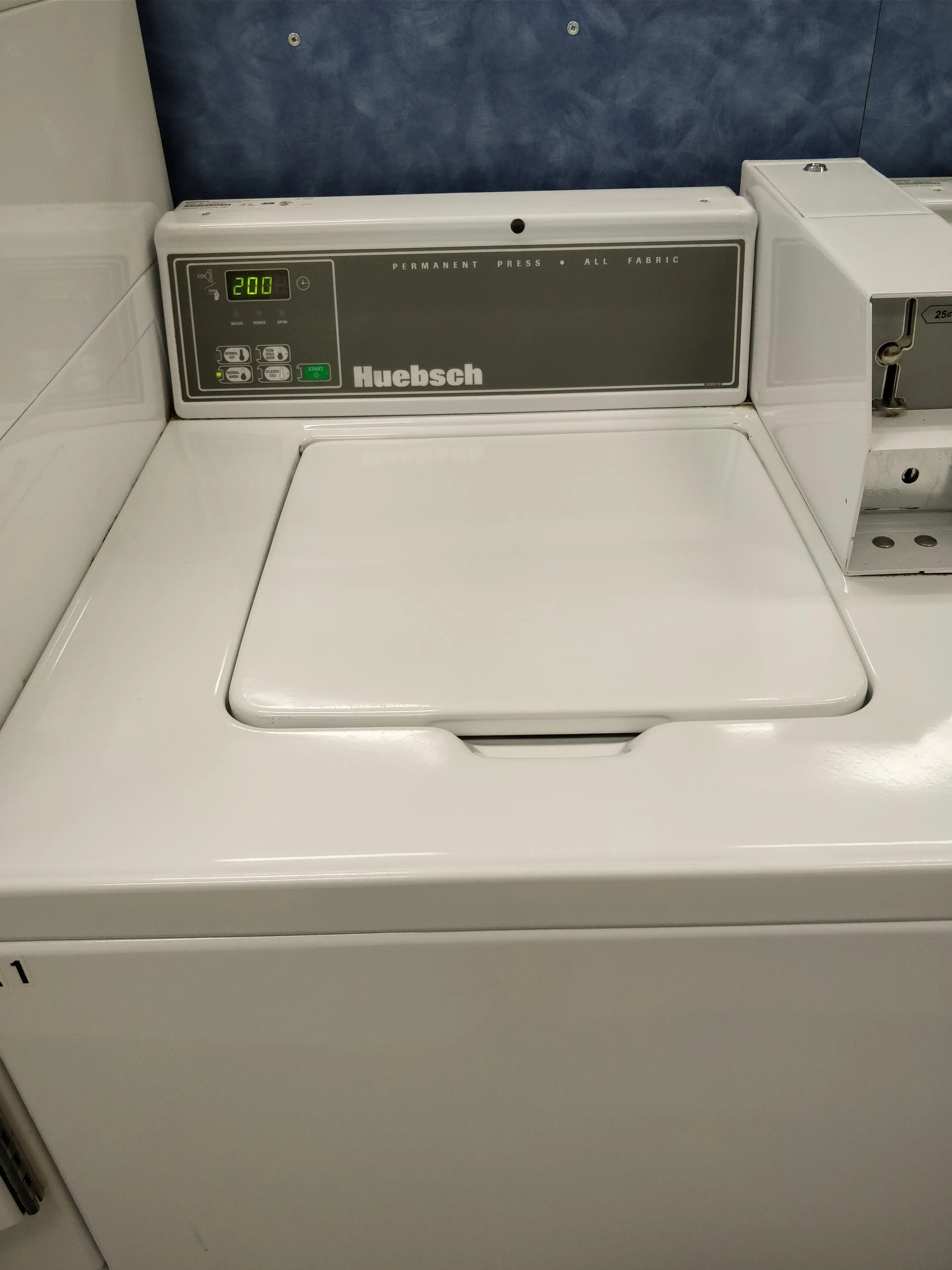 Silver Coin Laundry - Image 5