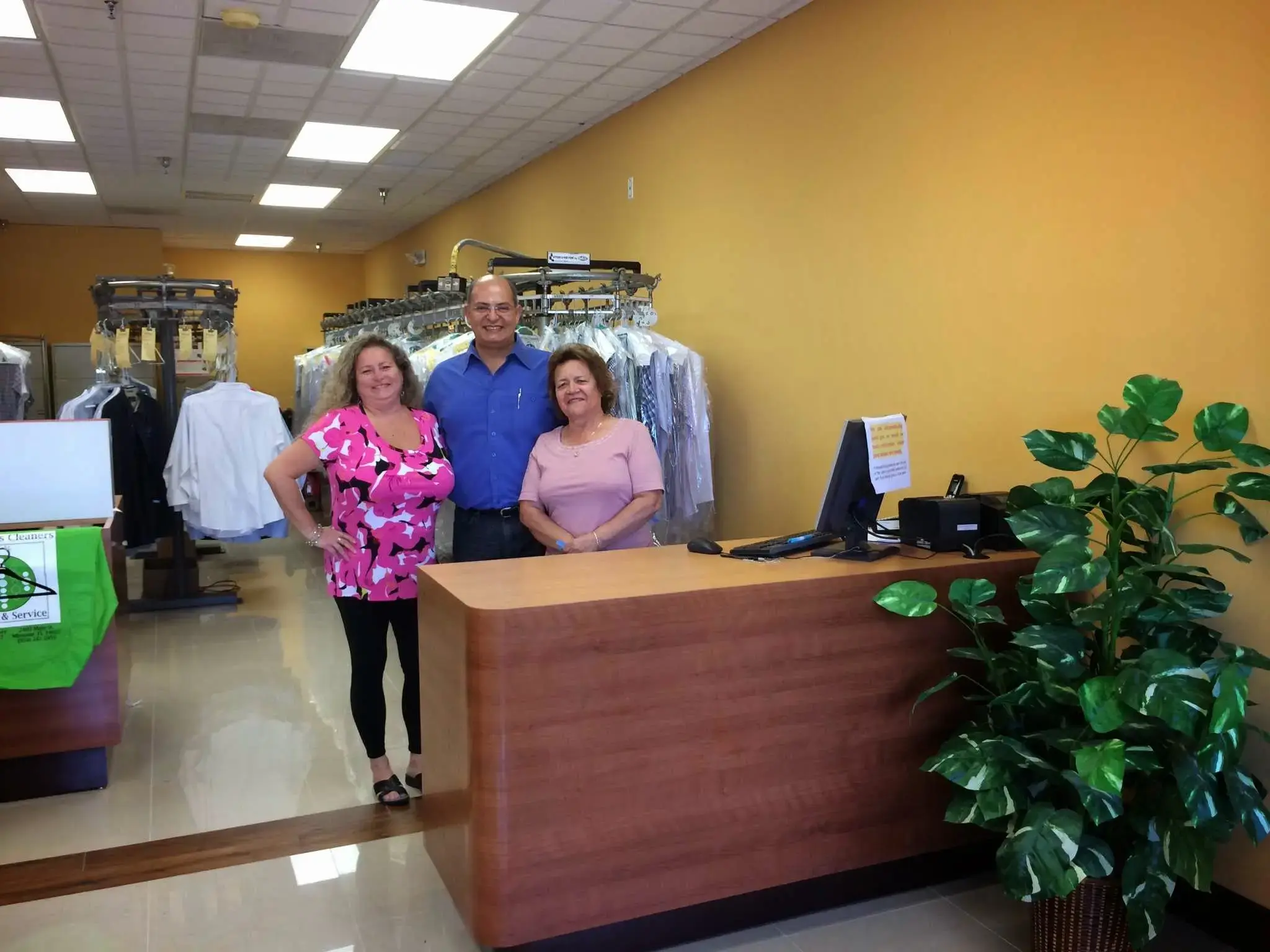 Silver Isles Cleaners @ Countryside Shops - Image 3