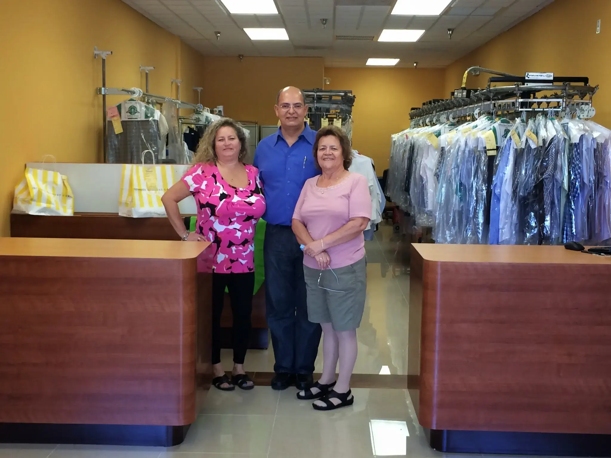 Silver Isles Cleaners @ Countryside Shops - Image 1