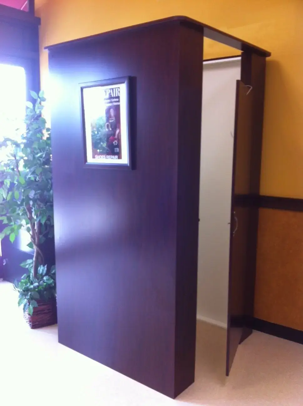 Silver Isles Cleaners @ Miramar Town Center thumbnail 5