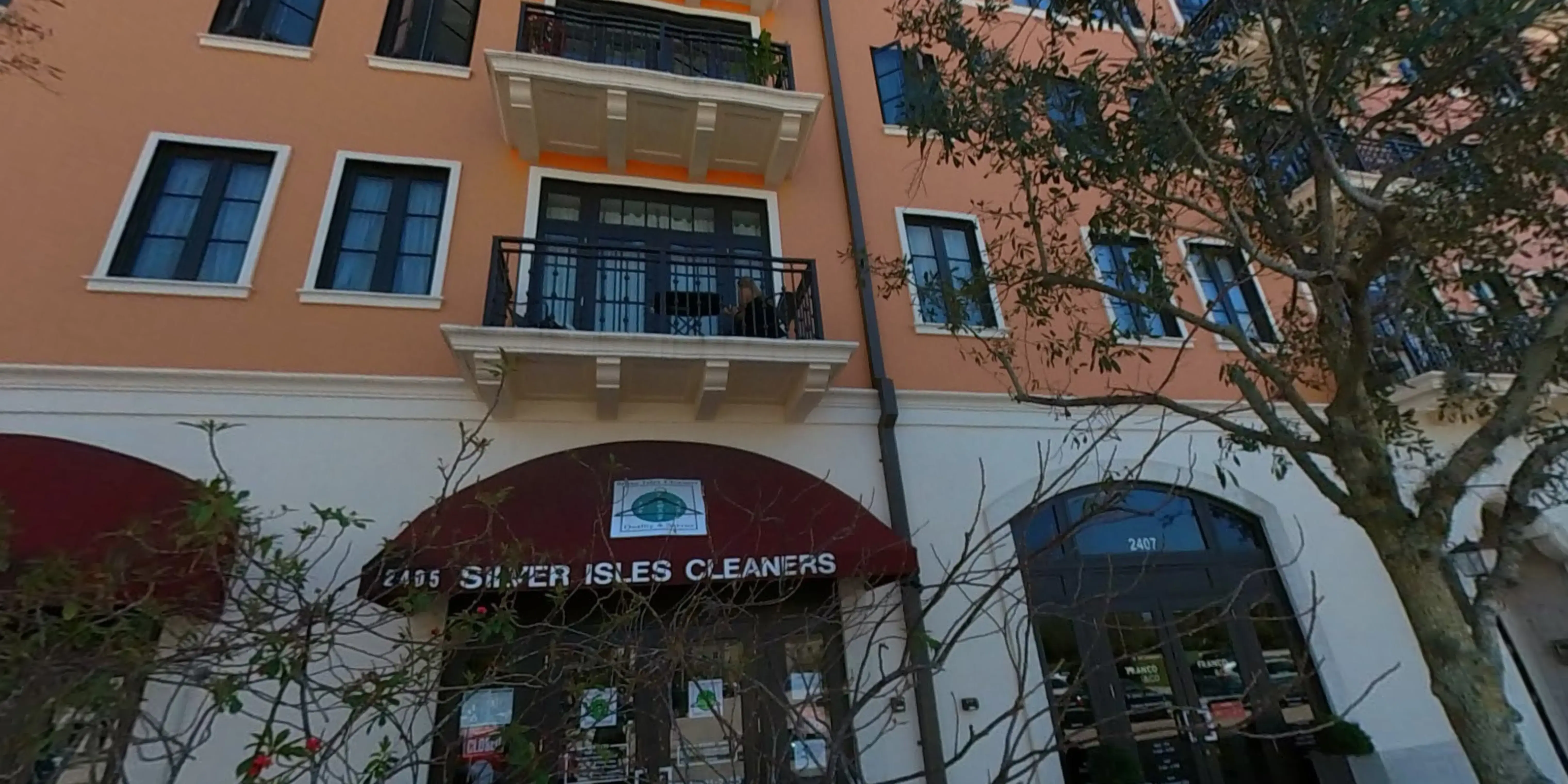 Silver Isles Cleaners @ Miramar Town Center - Image 2