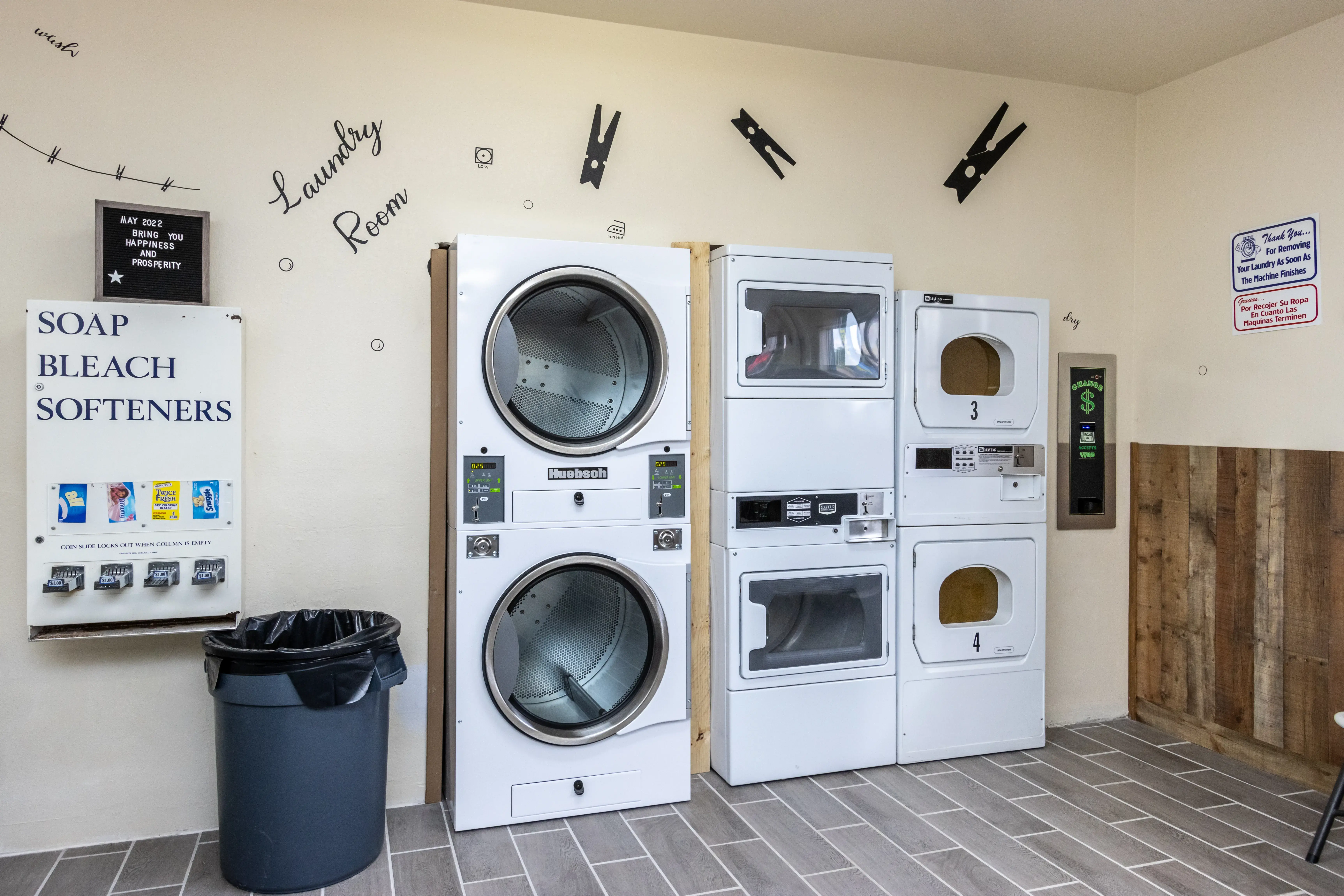 Silverbelt Stays & Laundromat thumbnail 18