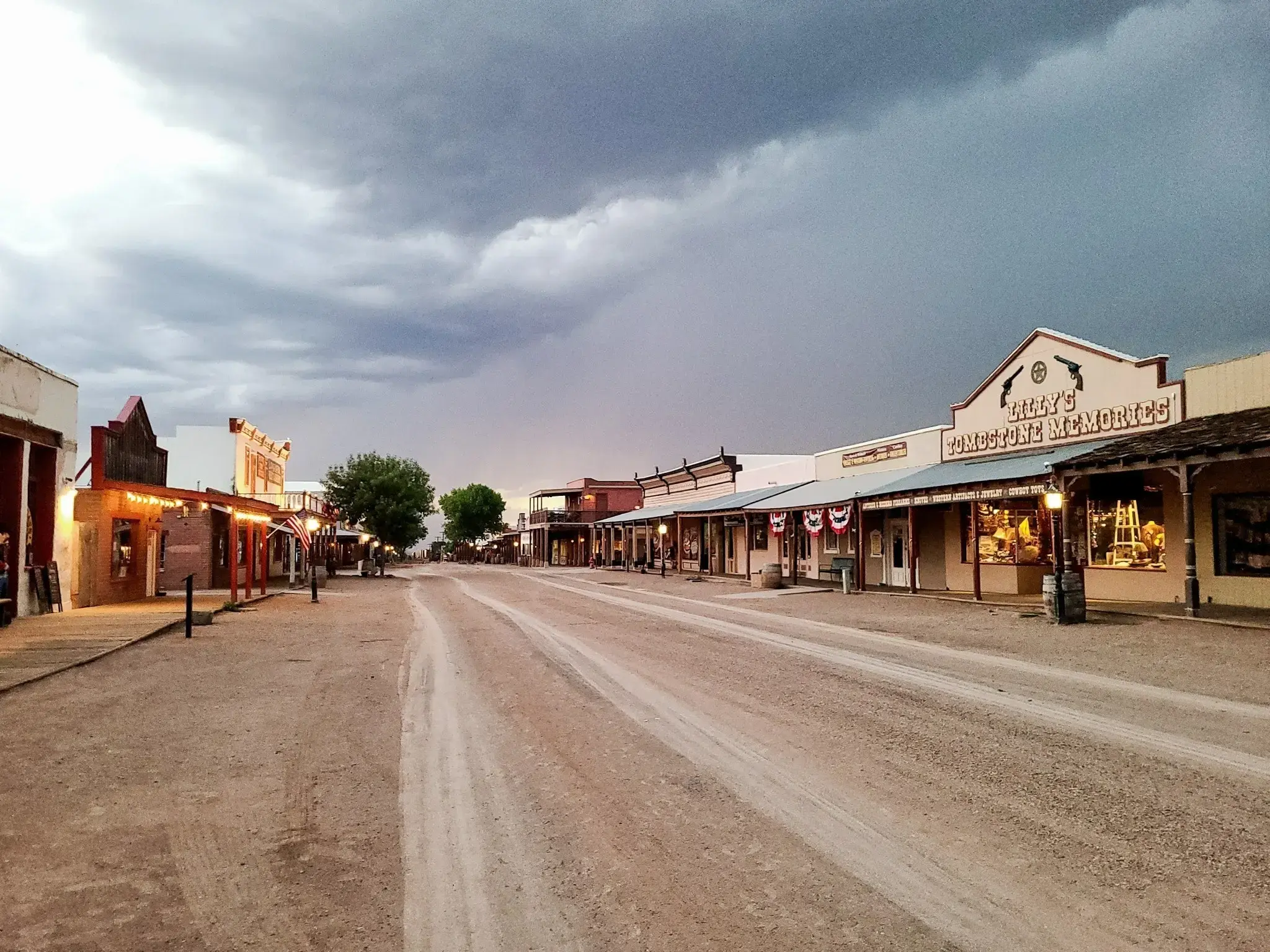 Silverbelt Stays & Laundromat - Image 5
