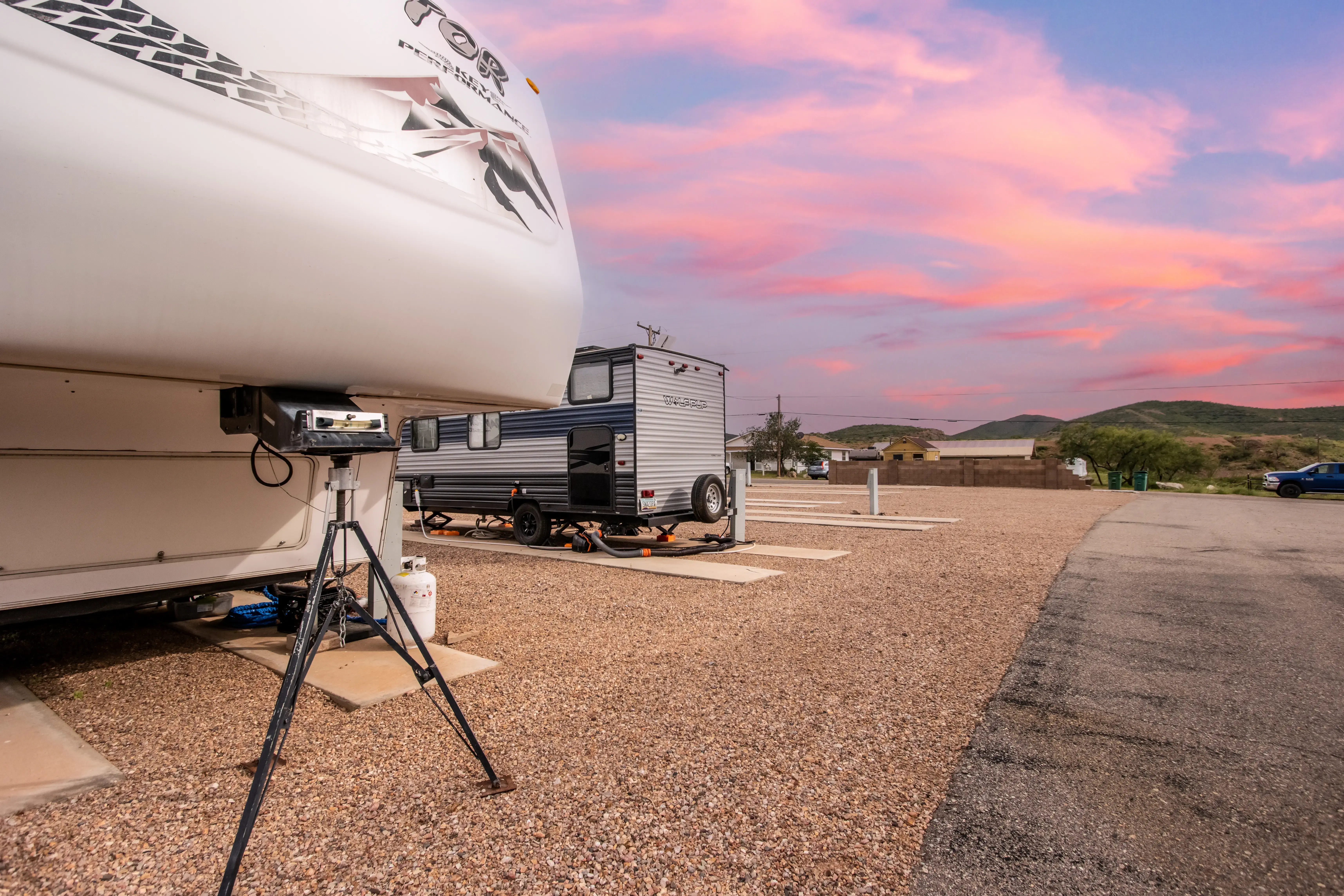 Silverbelt Stays & Laundromat - Image 4