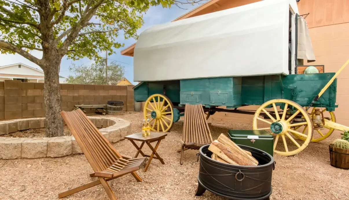 Silverbelt Stays & Laundromat thumbnail 11