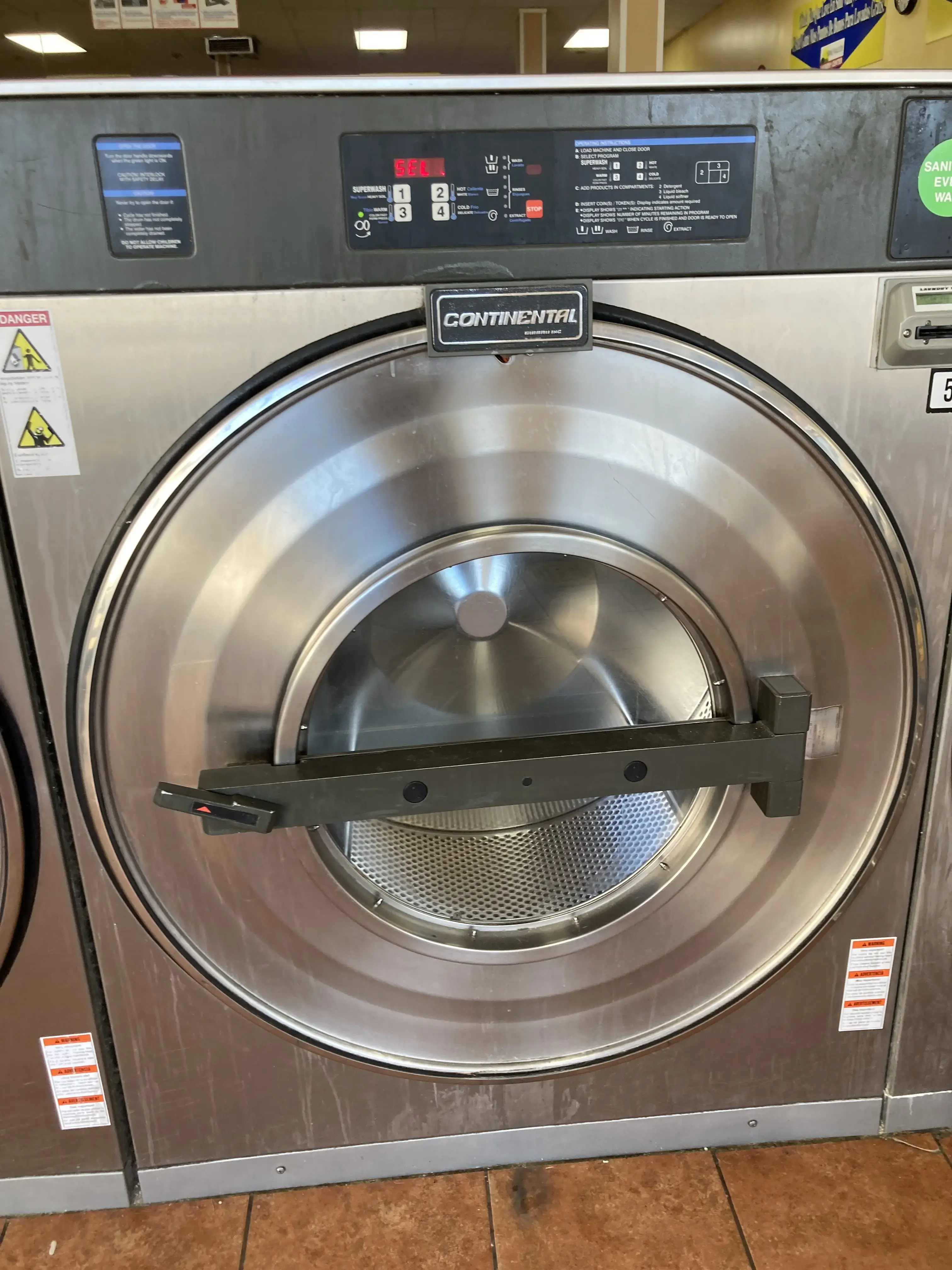 Simi Valley Laundry thumbnail 20