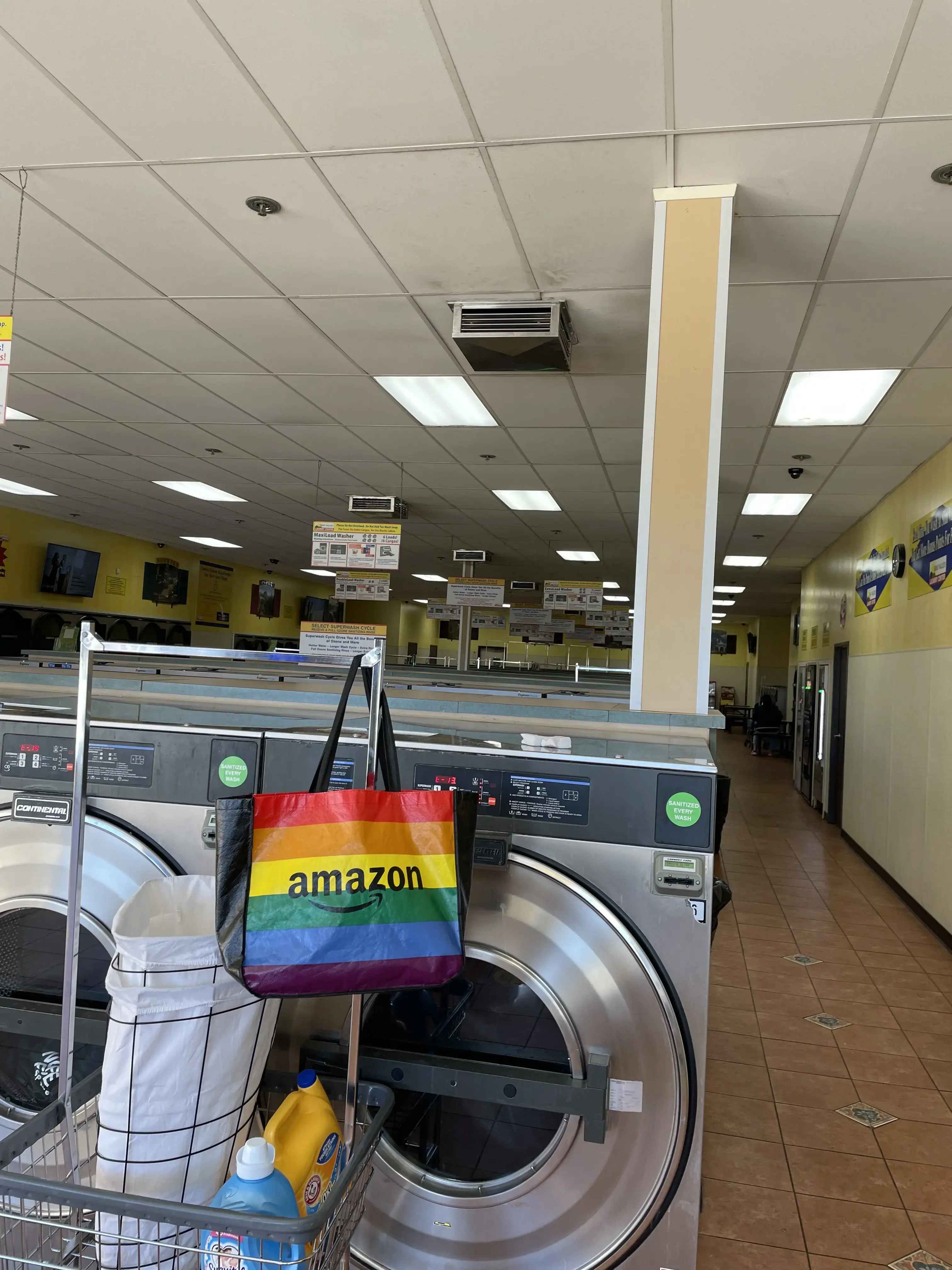 Simi Valley Laundry thumbnail 17