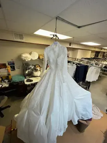 Simington Cleaners and Laundromat thumbnail 3