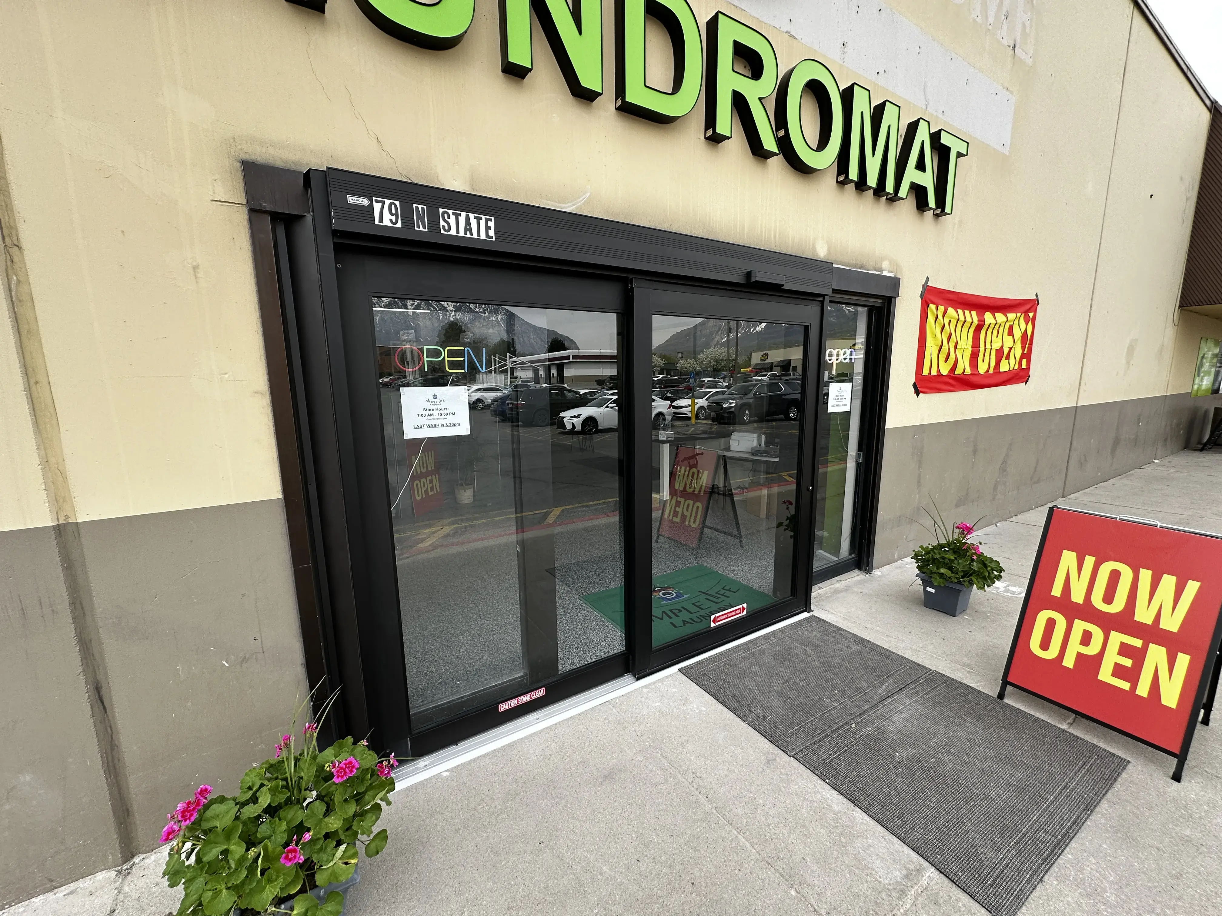 Simple Life Laundry thumbnail 4