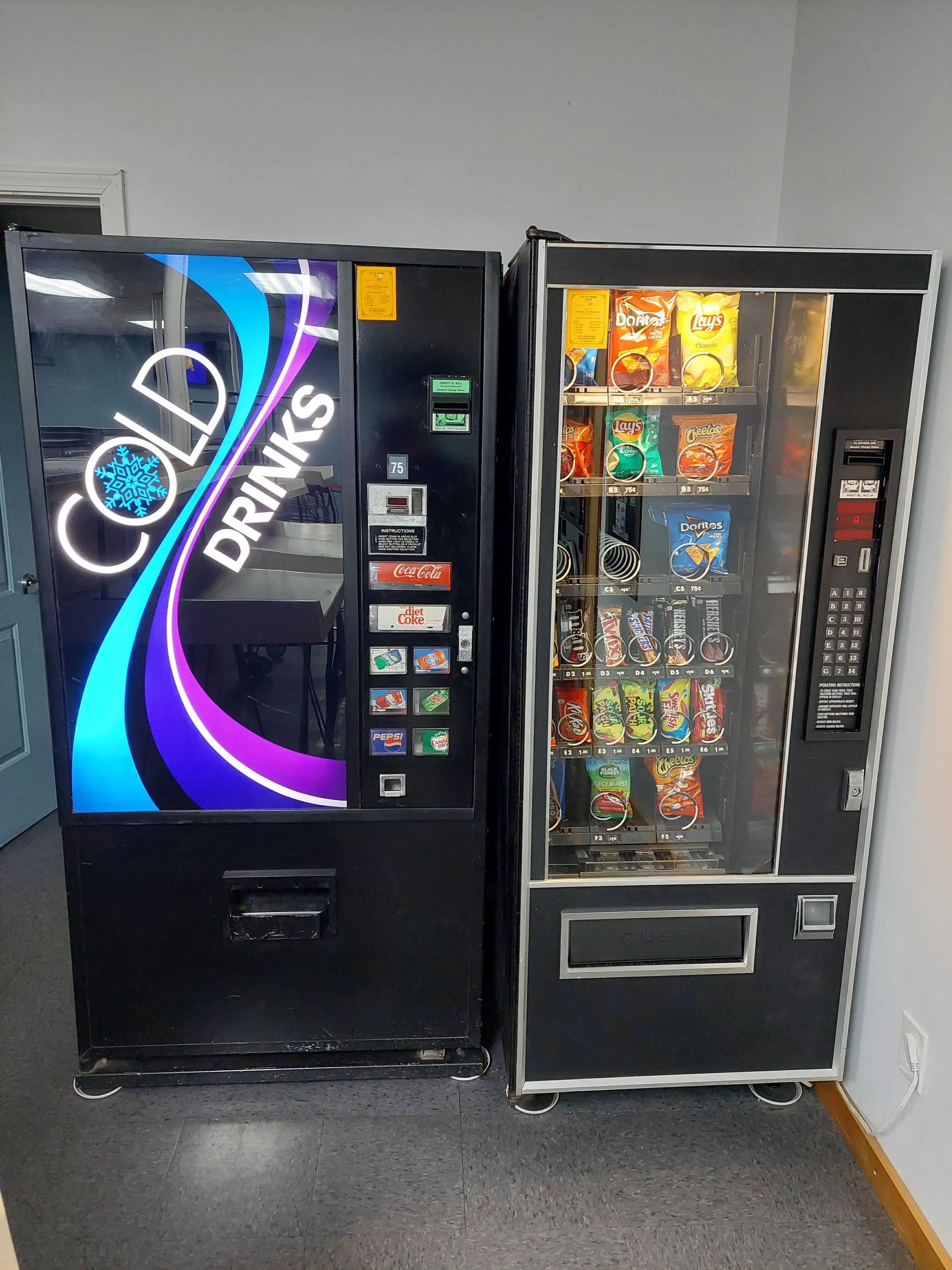 Simply Clean Laundromat - Image 6