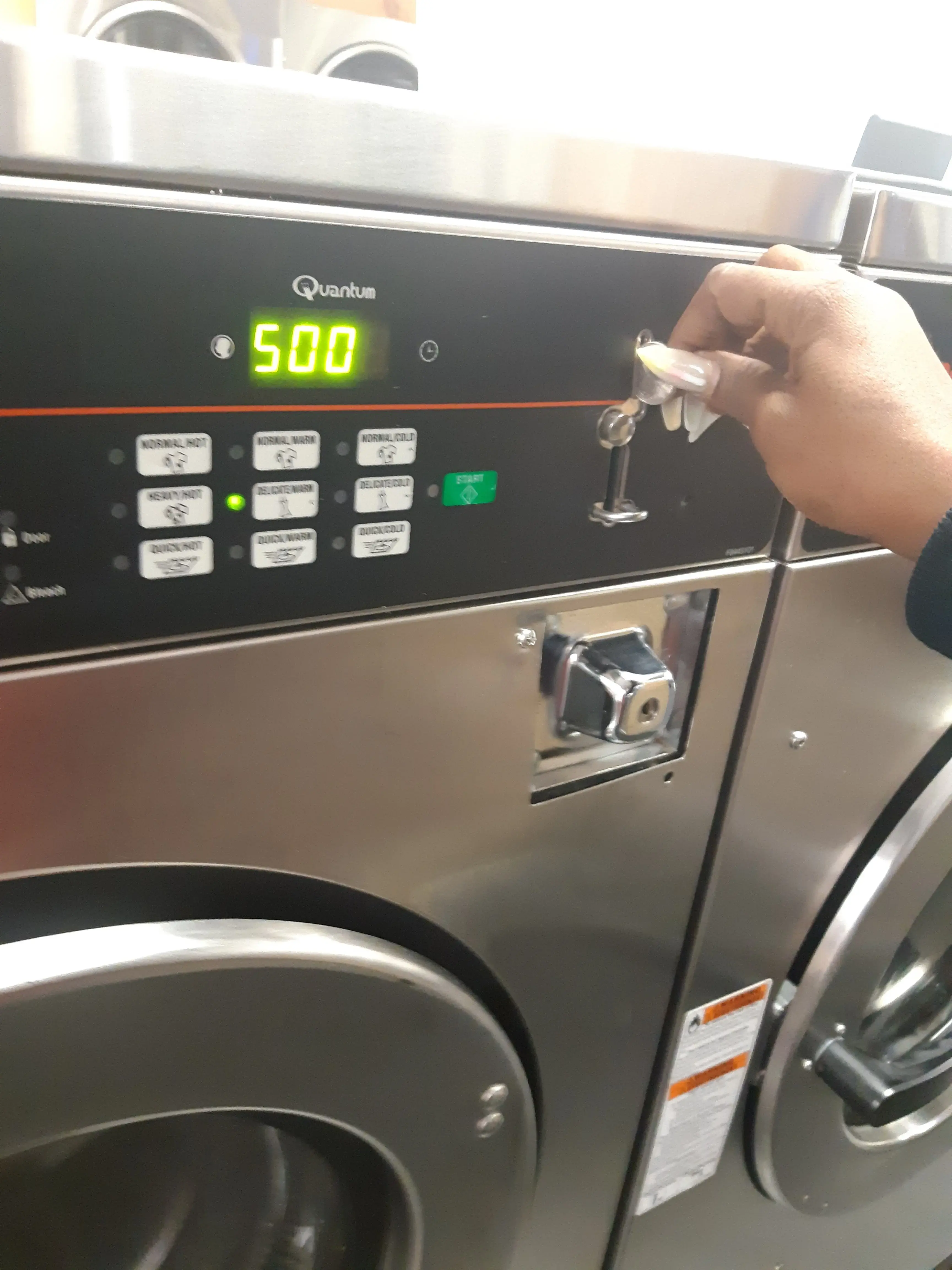 Simply Clean Laundromat - Image 12