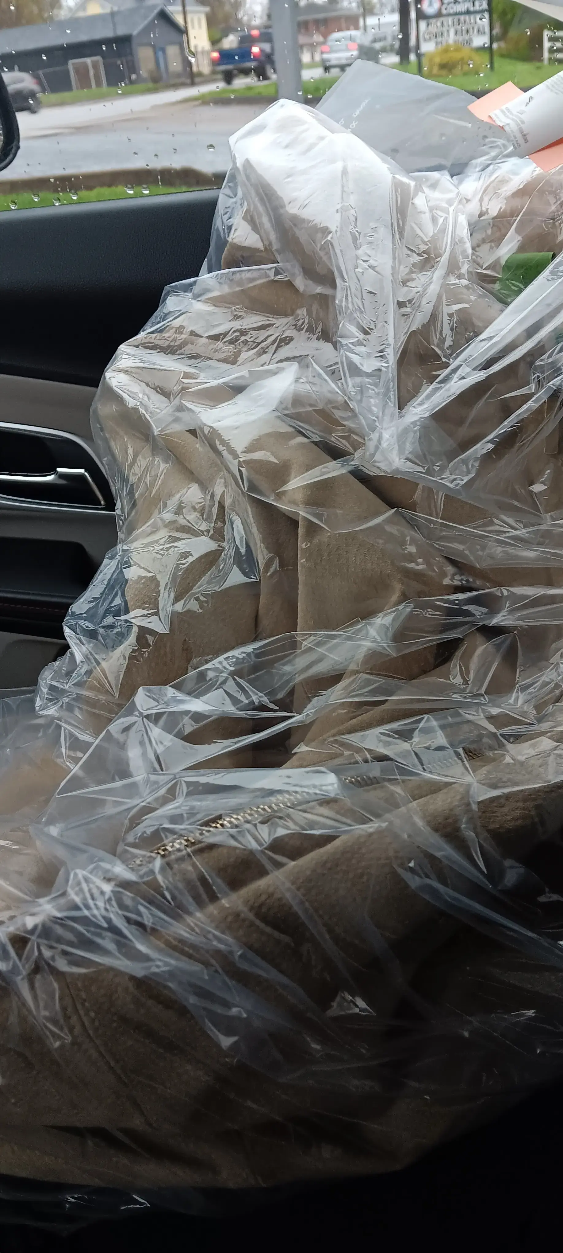 SimplyFresh Dry Cleaners & Laundry Specialists - Image 8