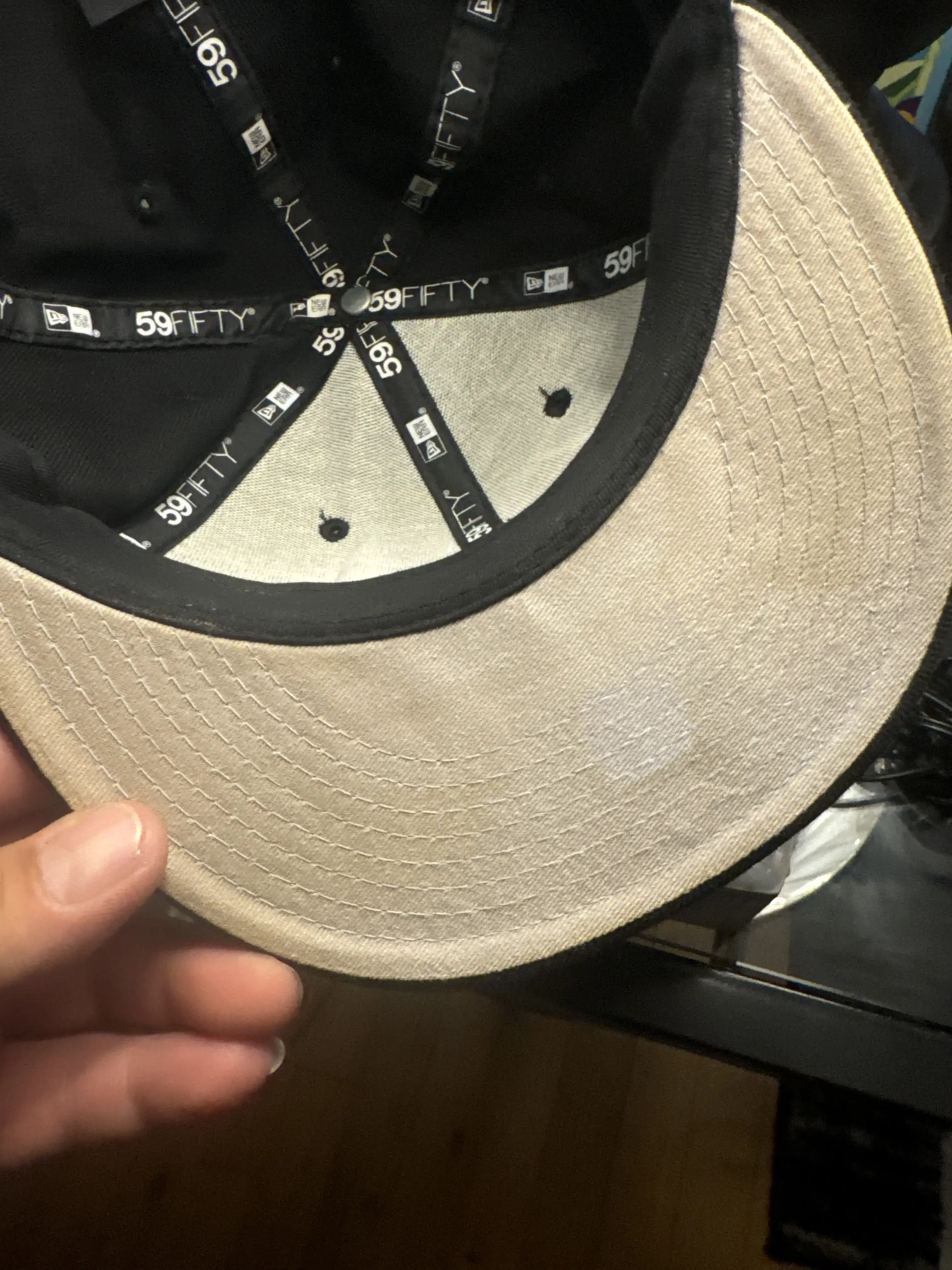 SimplyFresh Dry Cleaners & Laundry Specialists - Image 10