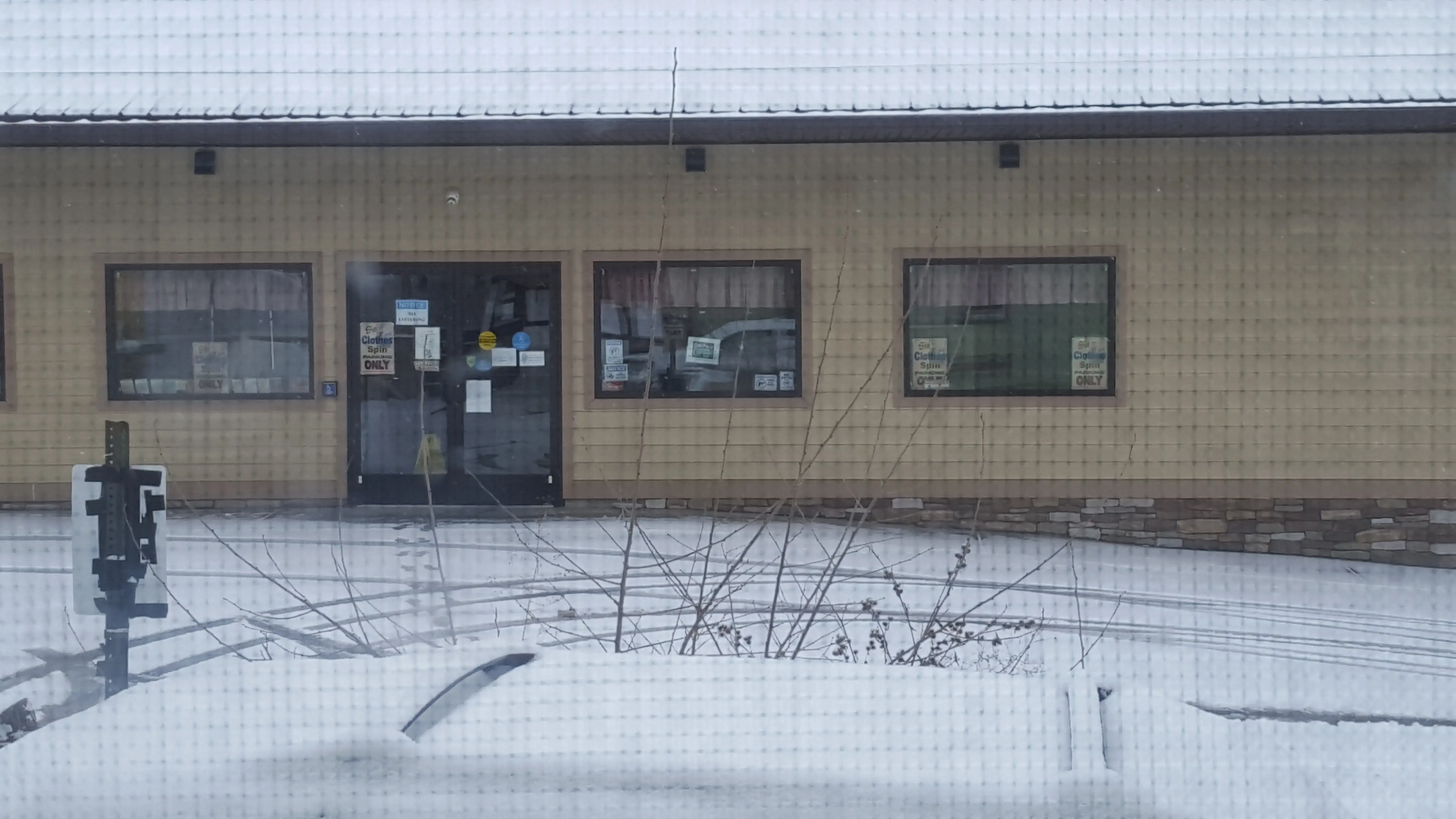 Sis's Clothes Spin - Image 3