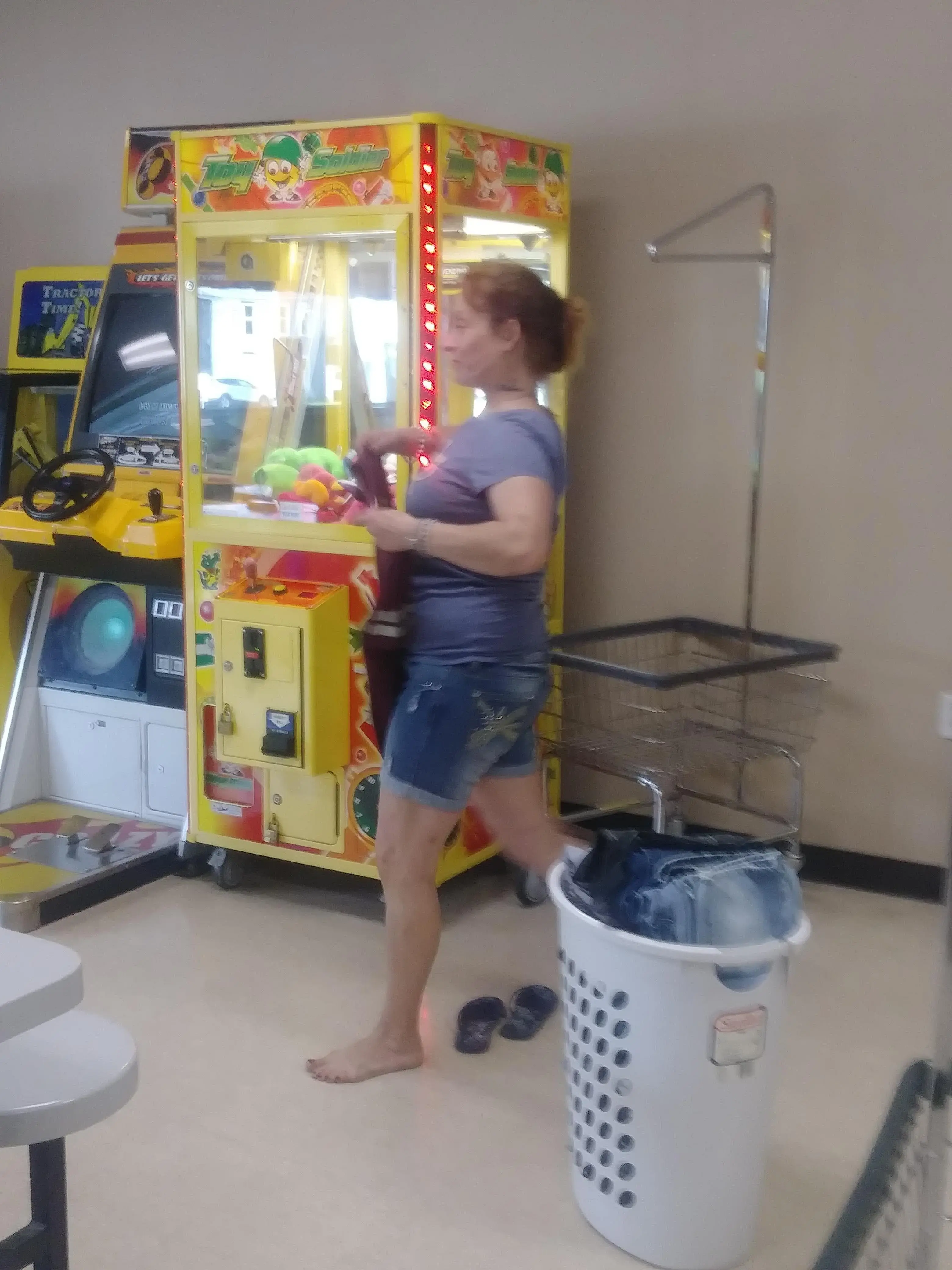 Sis's Clothes Spin - Image 6