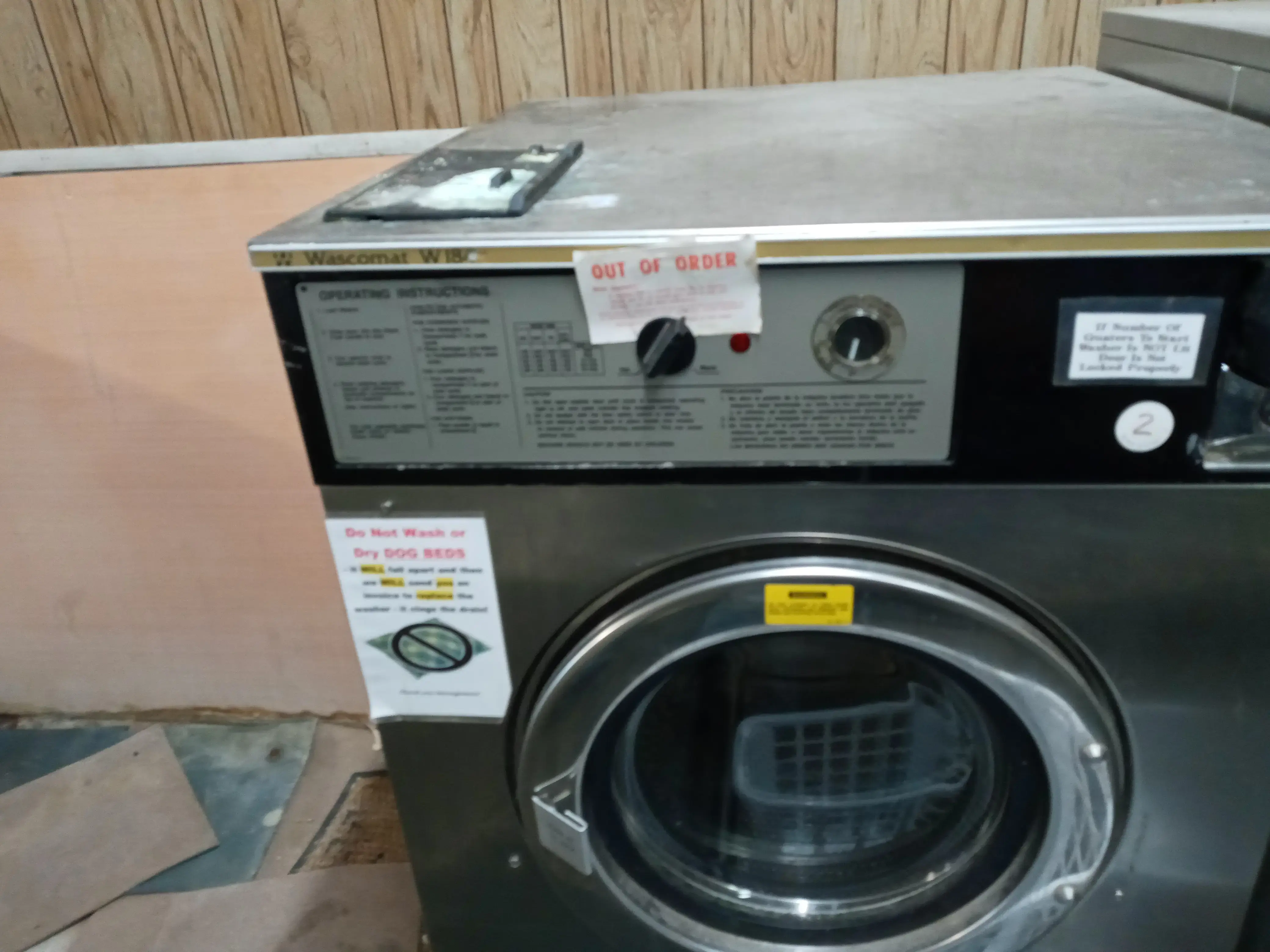 Sky Plaza Laundromat - Image 3