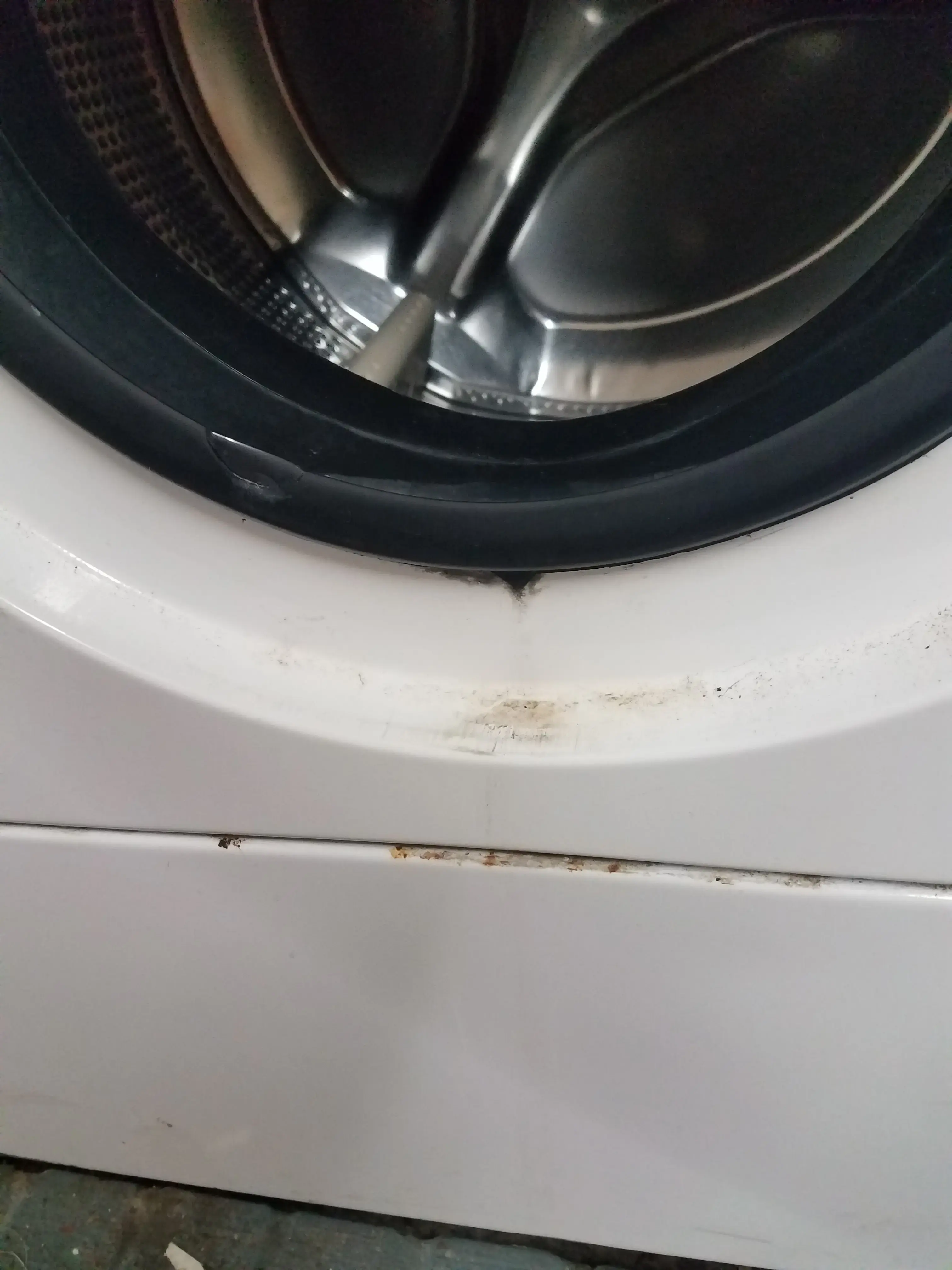 Sky Plaza Laundromat thumbnail 7