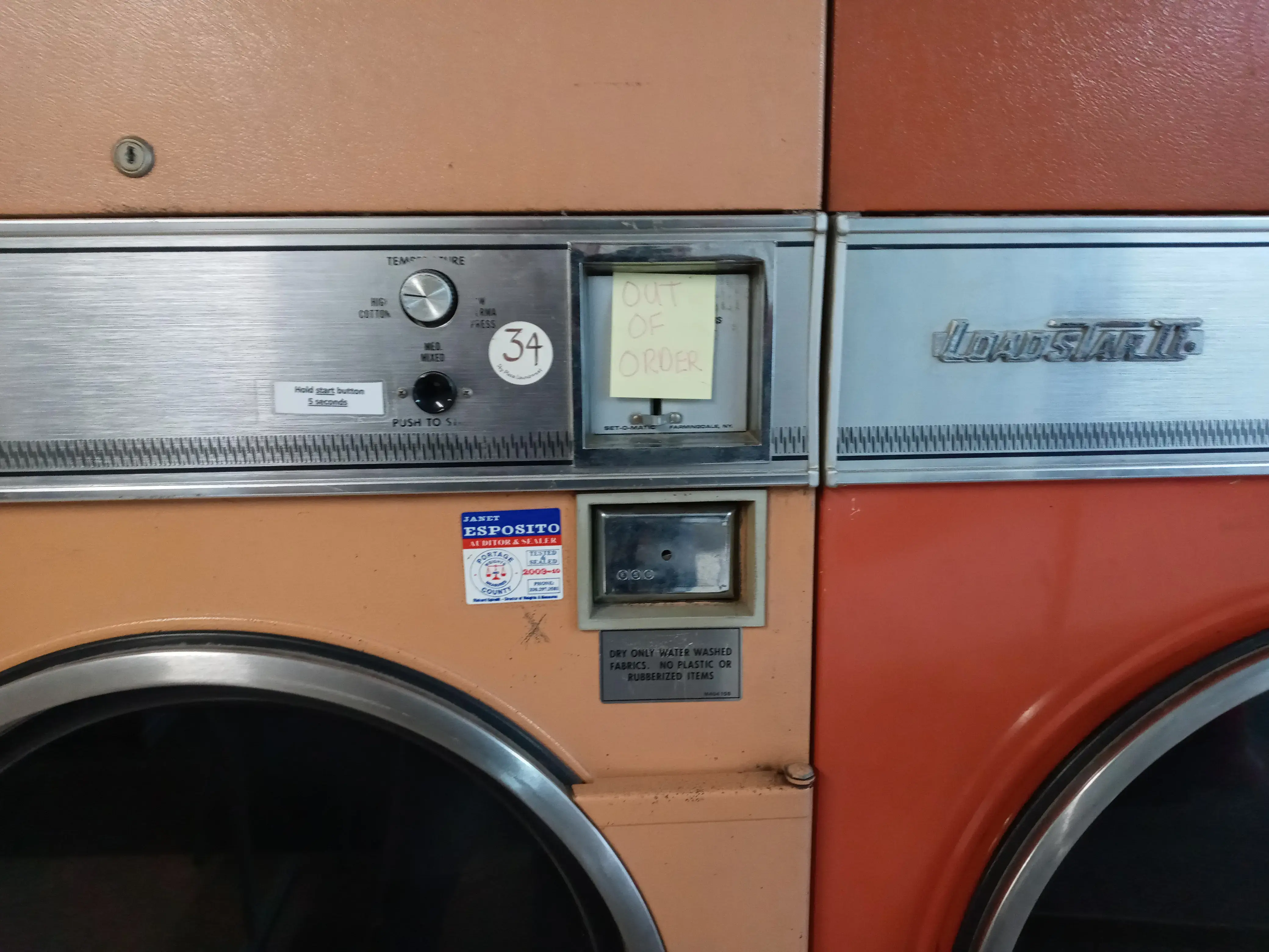 Sky Plaza Laundromat thumbnail 9