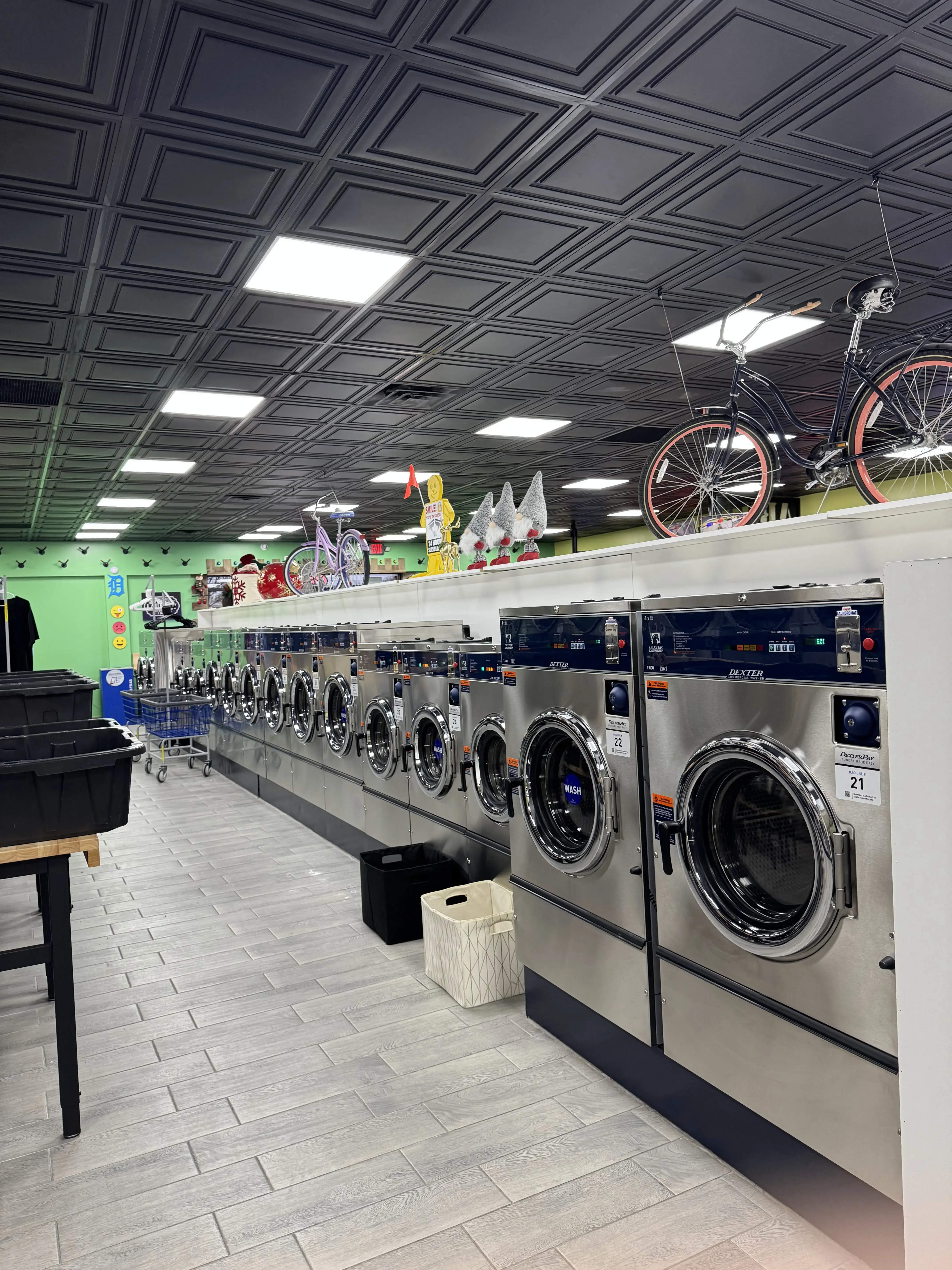 Skylar Laundromat thumbnail 5